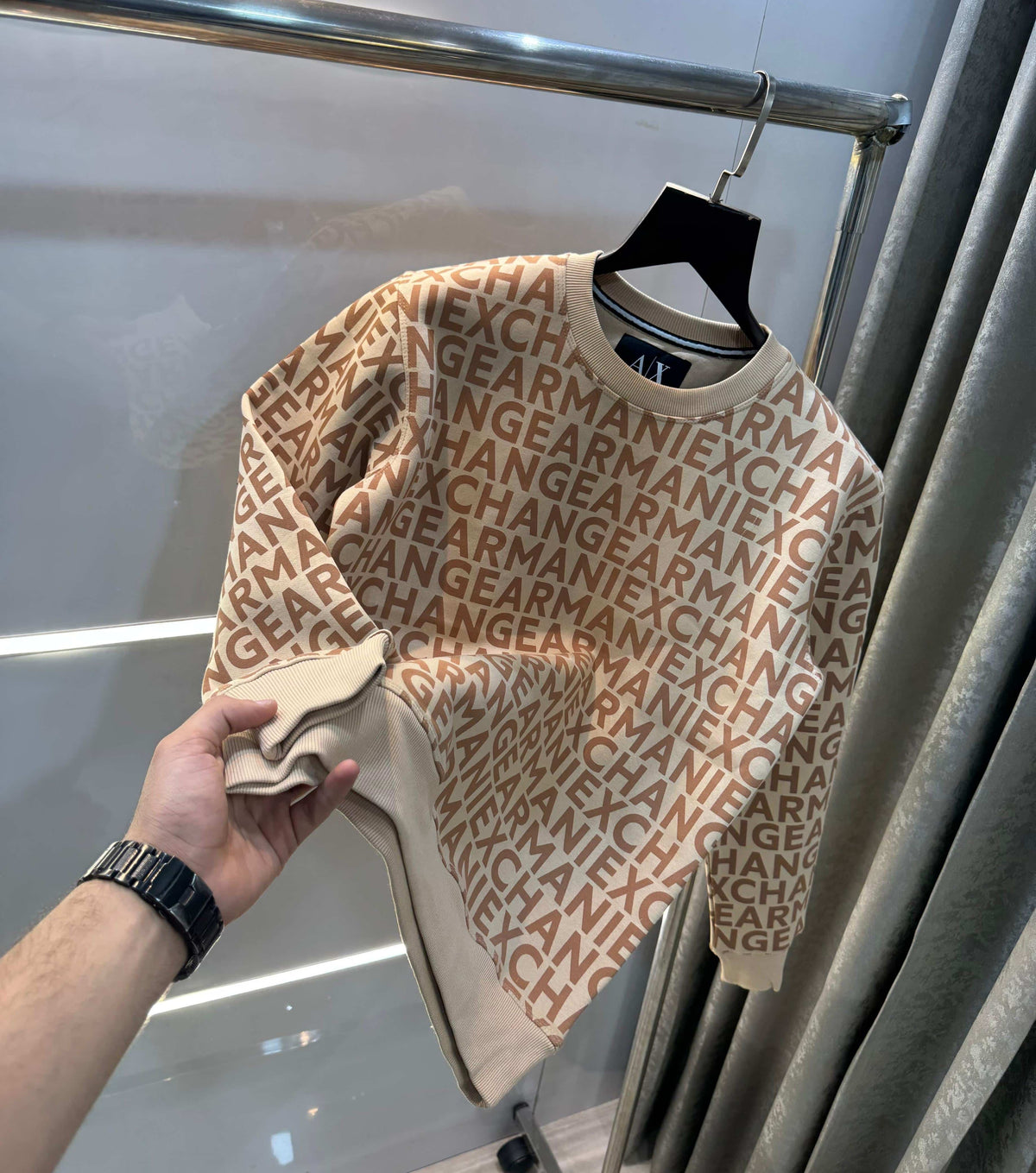 Arman i E-..Xchange  biege Print Premium Sweatshirt
