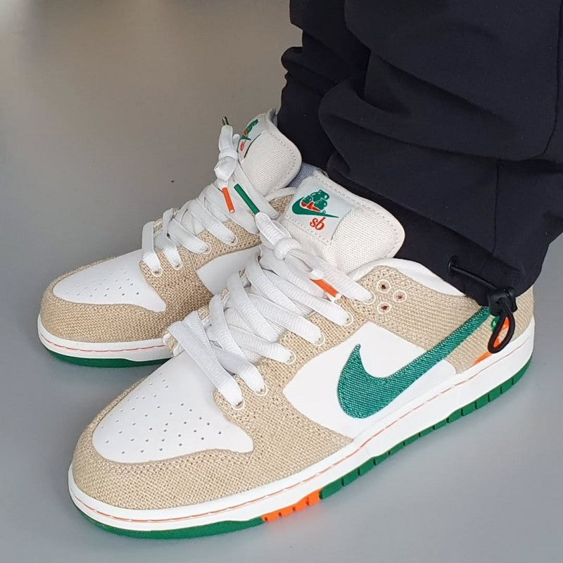 Nike the jerritos x sb dunk low