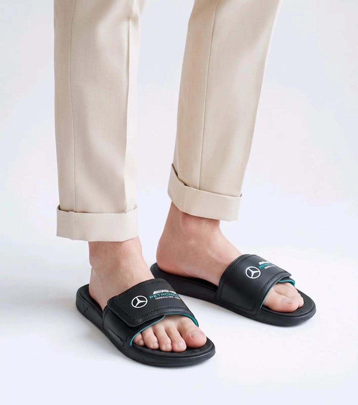Puma_Mercedes Black AMG Petronas Soft Comfort Slide