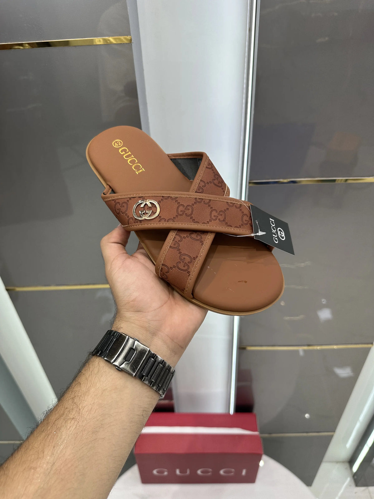 Gucci_Brown Cross Metal Logo Premium Slids