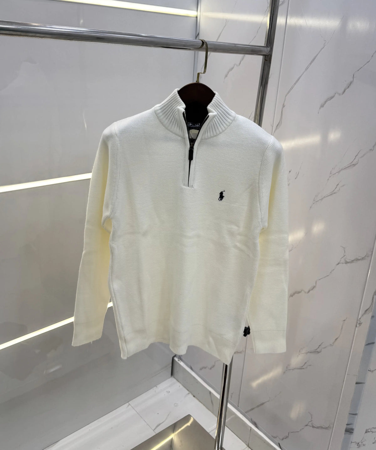 Ralph  Lauren White Imported Knitted Pull Over