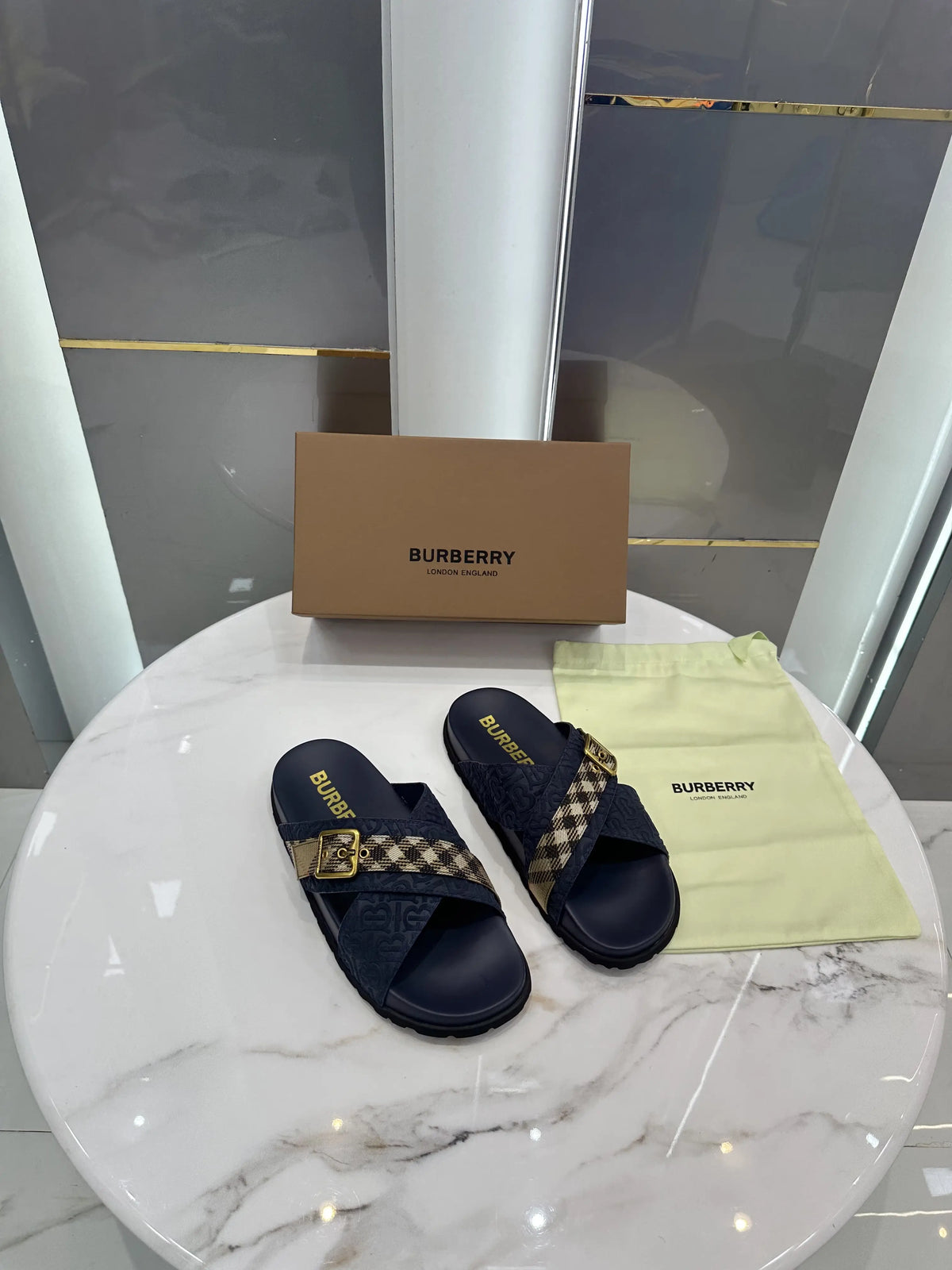 Burberry_Blue Cross Premium Monogram Luxury Slide For Men