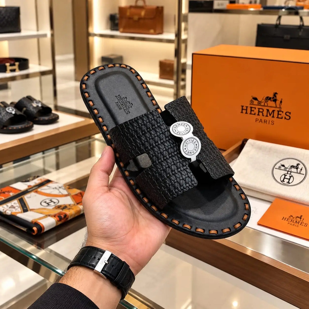 Herms_Black Woven Textured Premium Luxury Slide For Men