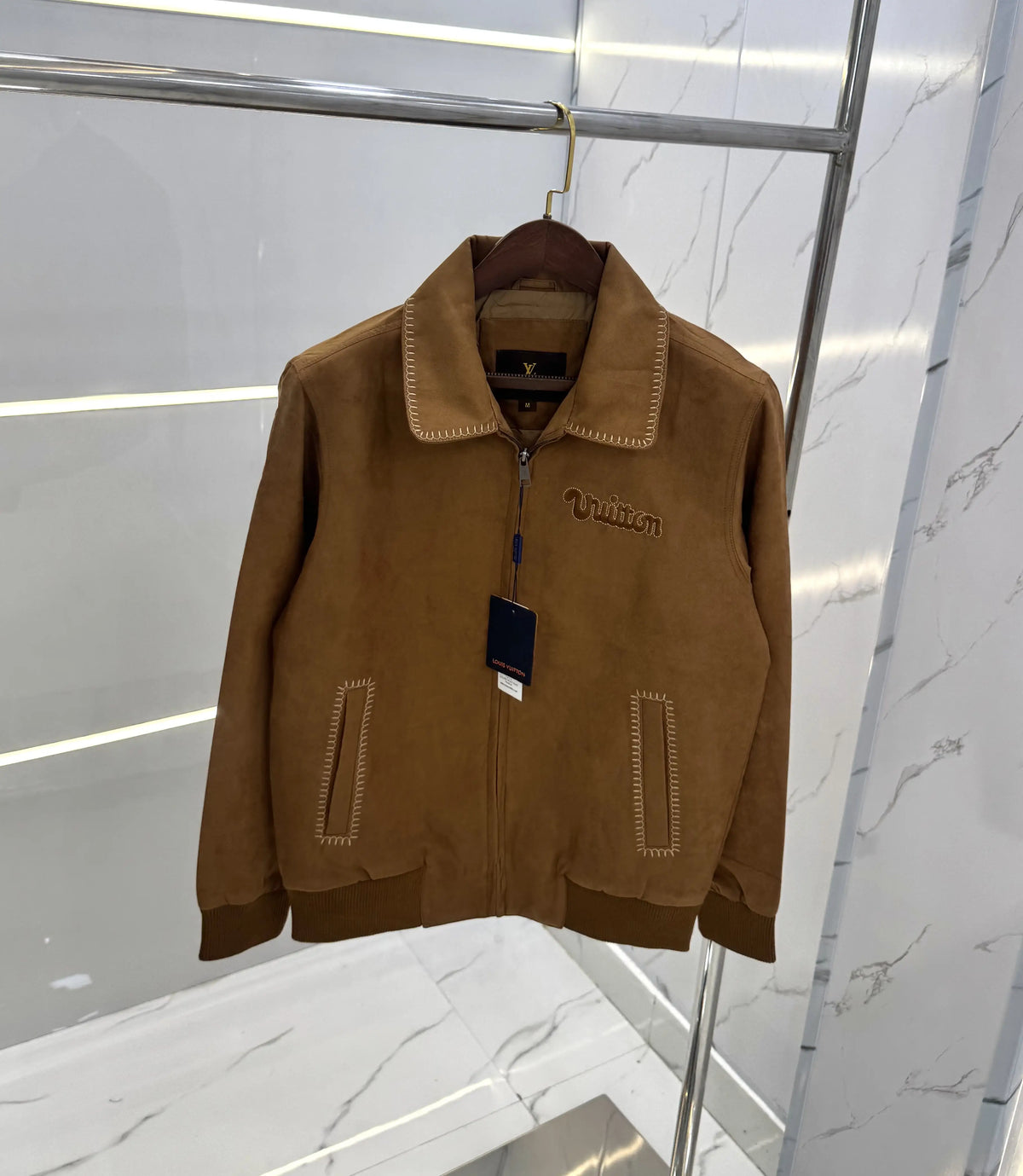 Louis Vuitto n Tan Brown Sweado Jacket