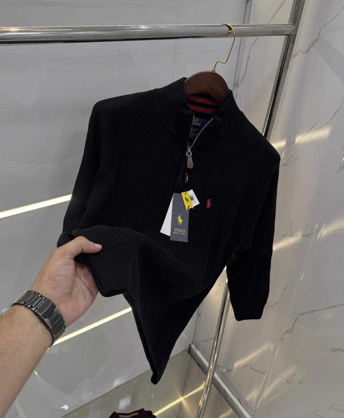 Ralp h  Lauren Black Imported Knitted Pull Over