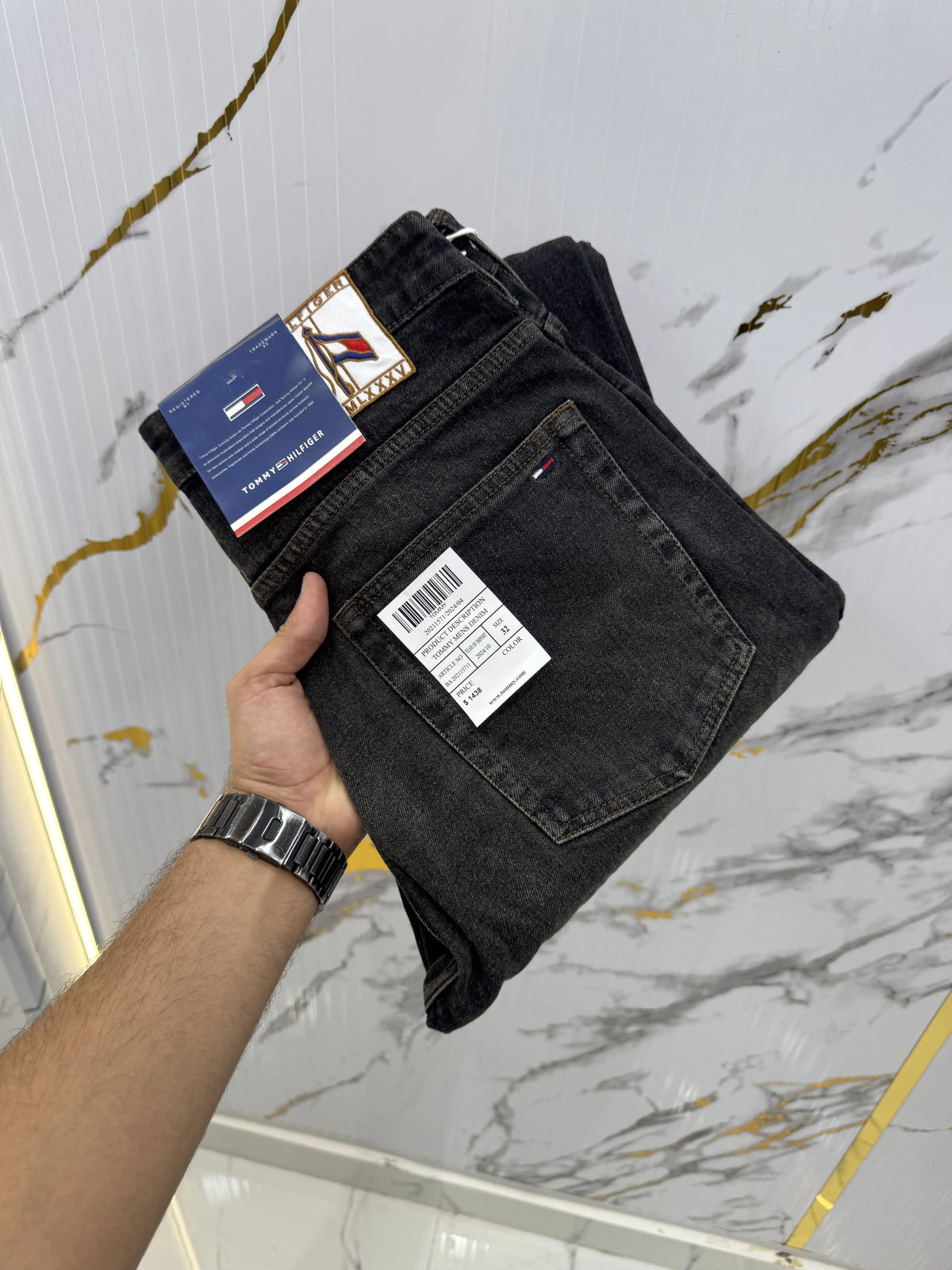 Tomm.y Hilfige.r Carbon Imported Denim
