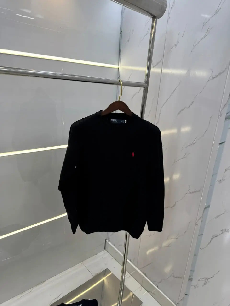 Ralp h  Lauren Balck Imported Knitted Pull Over