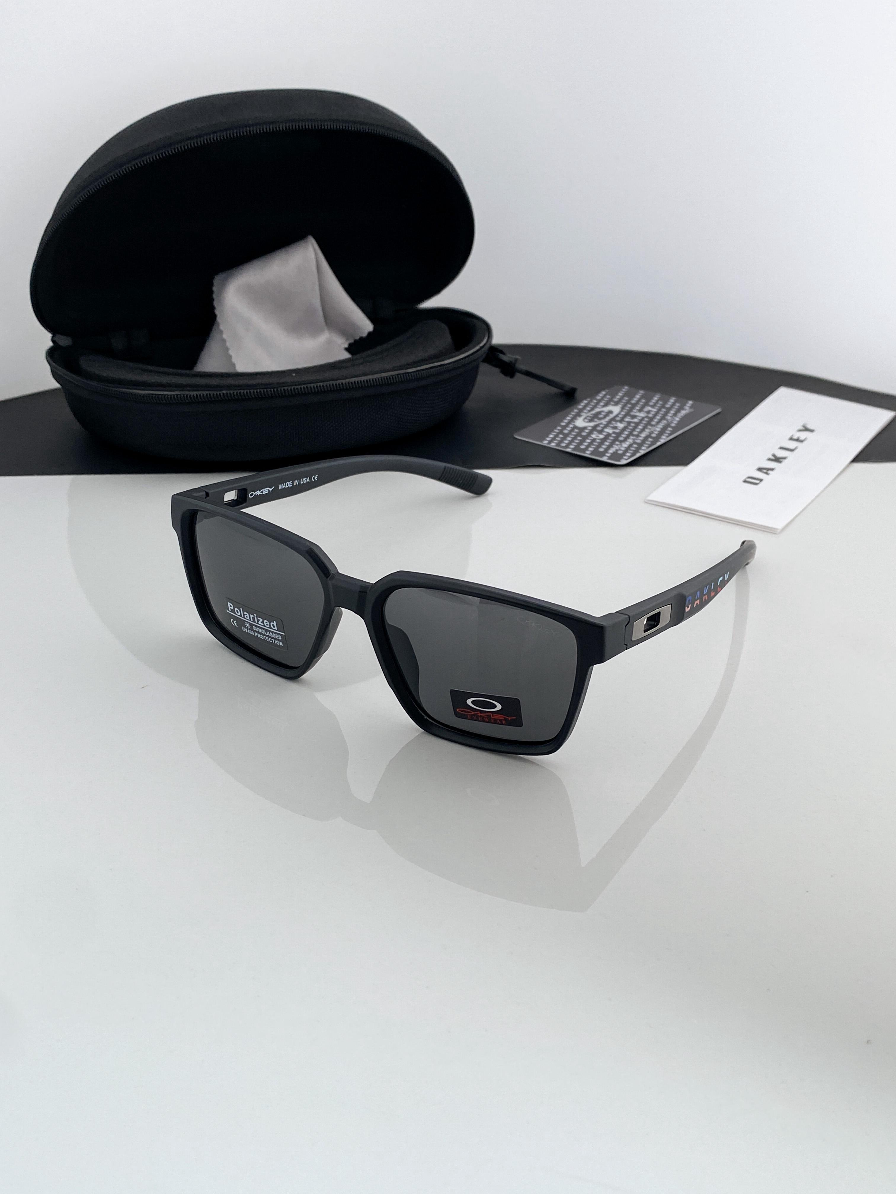 oak_ley_black