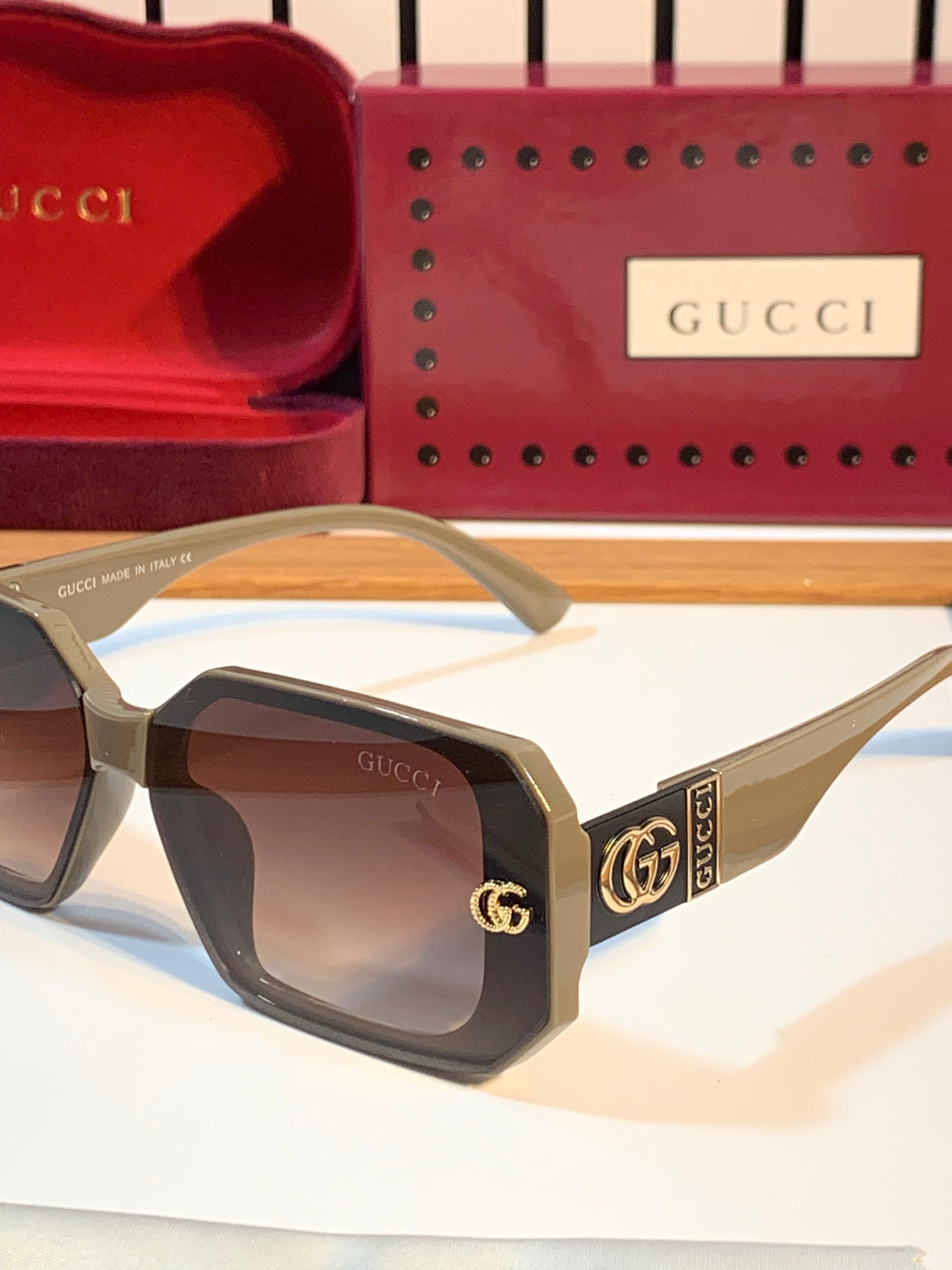 Gu_cci 1307 brown