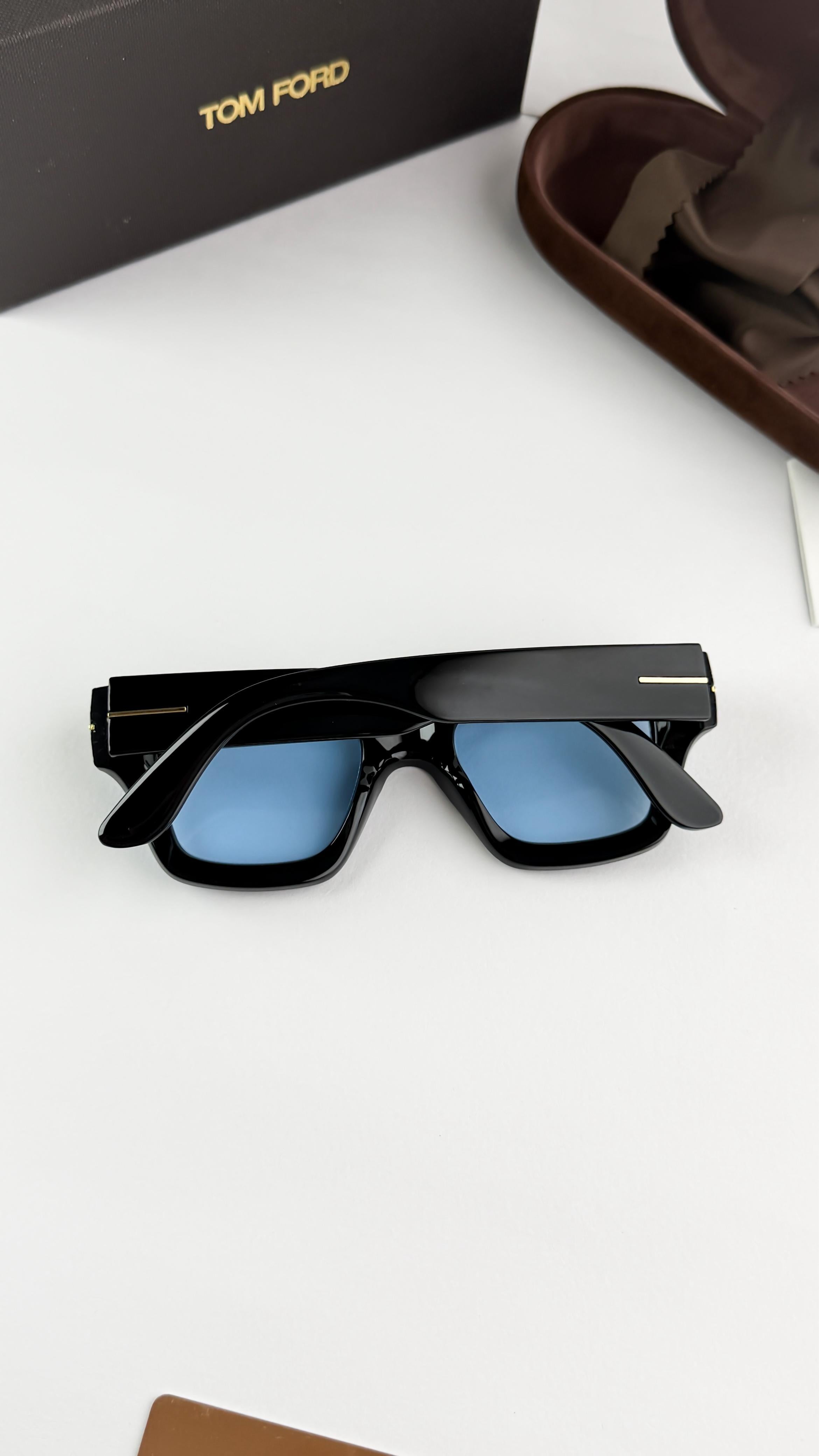 TOM__FORD SUNGLASS