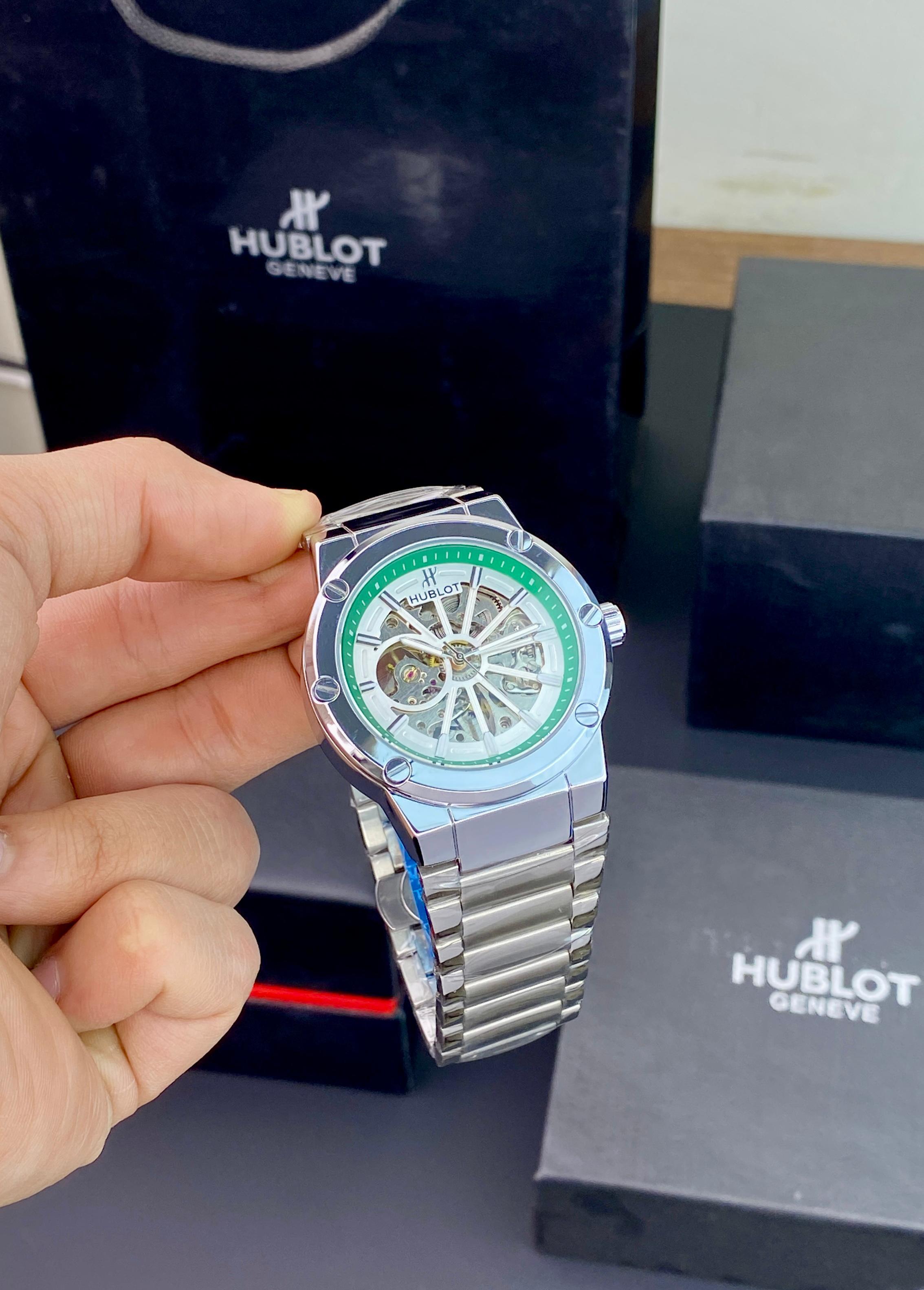 Hu_blot watch