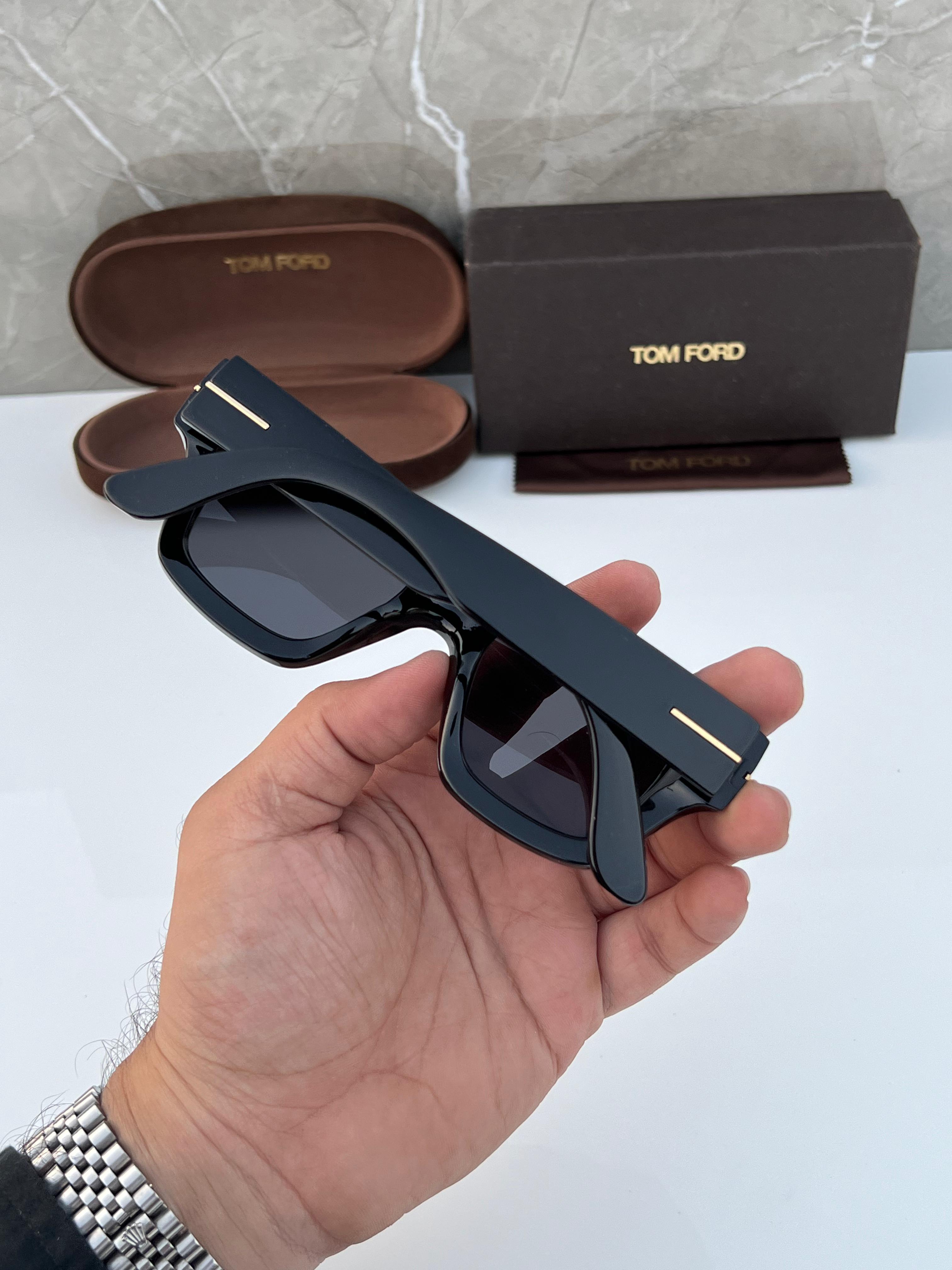 Tom_ford cm *