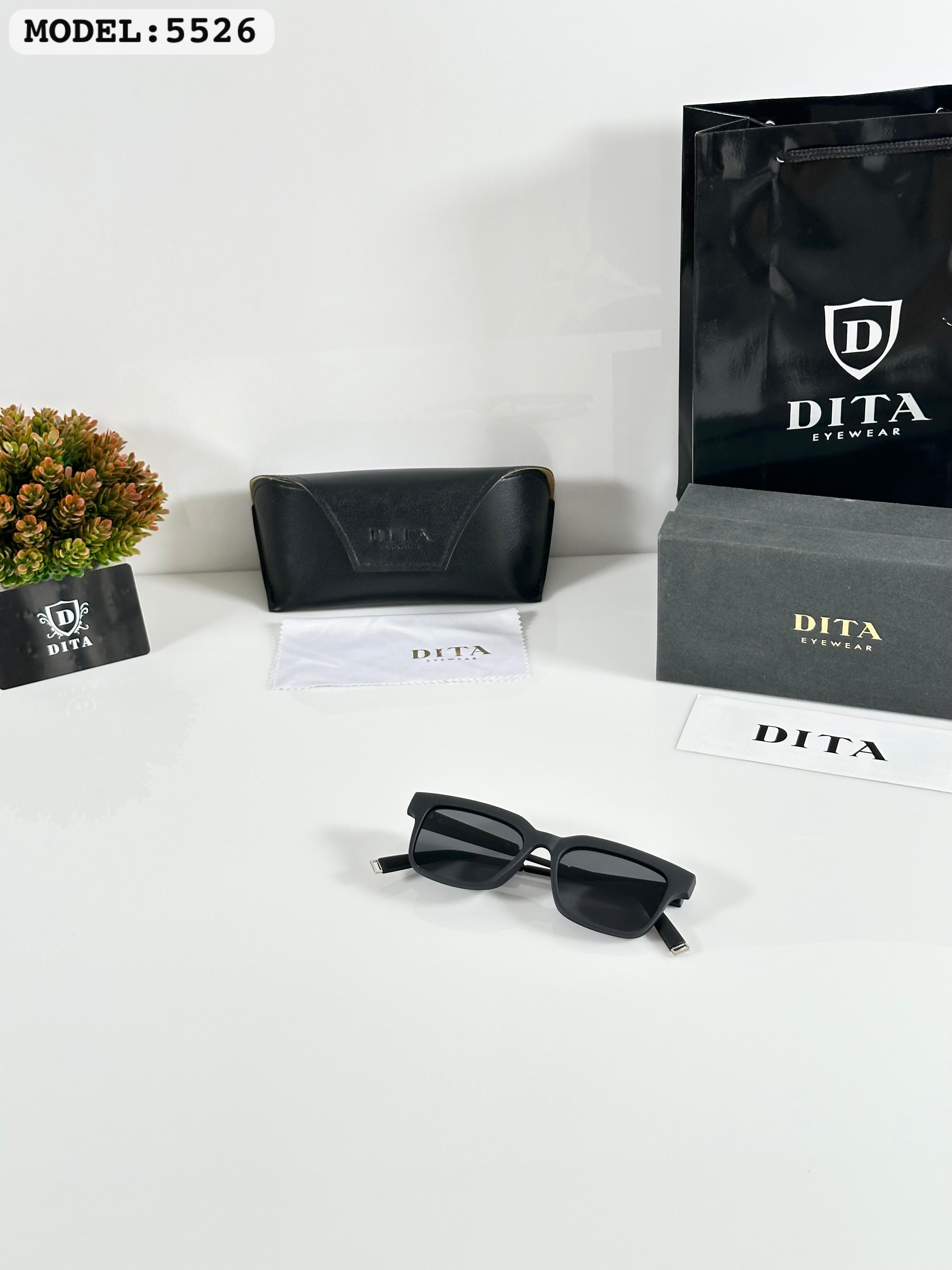 DIT_A 5526 BLACK*