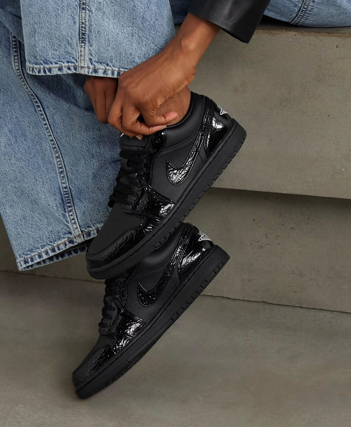 NIK_E AIR JORDAN 1 LOW BLACK CROC