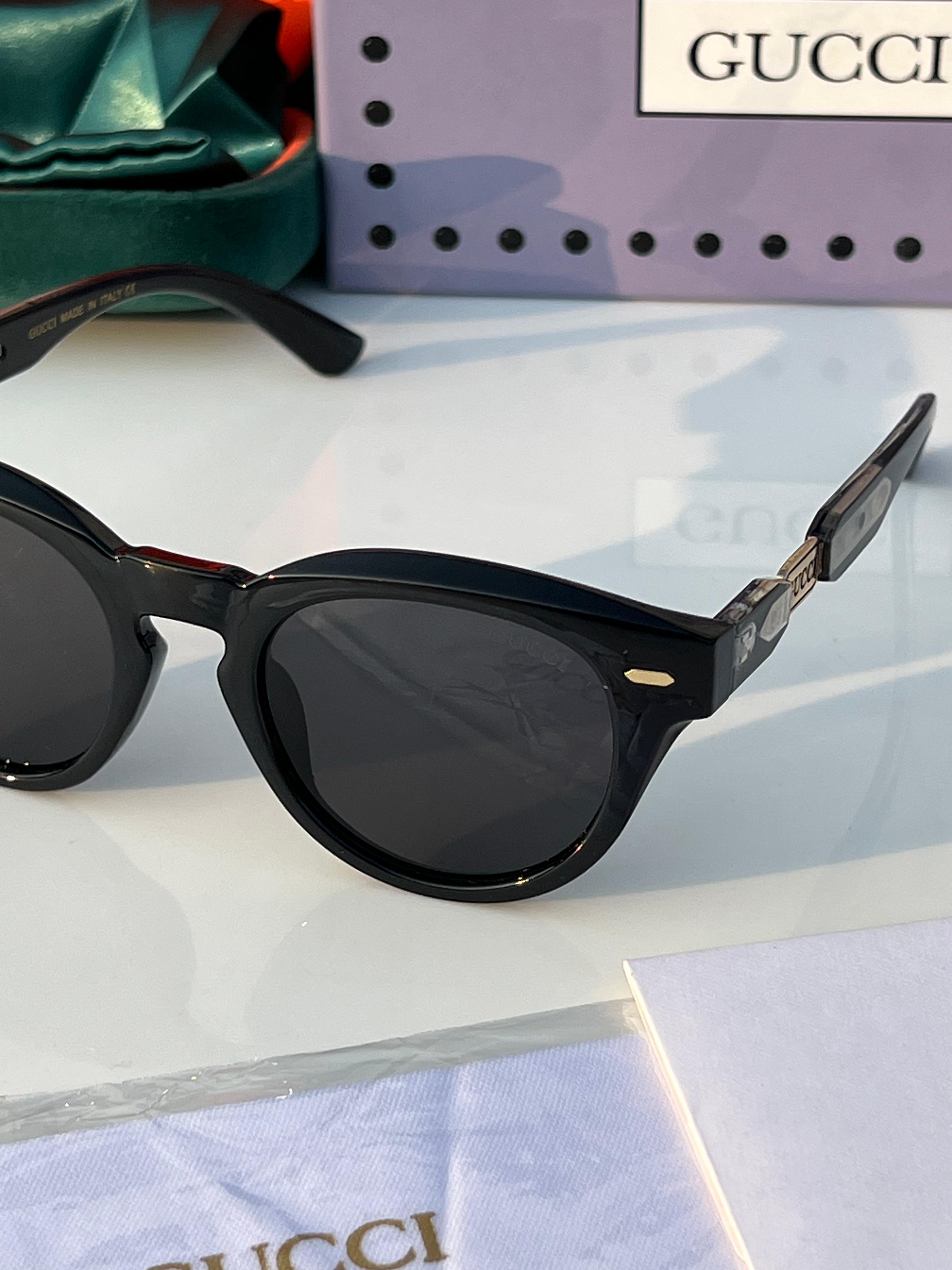 *Gucc_i 2921 black gold