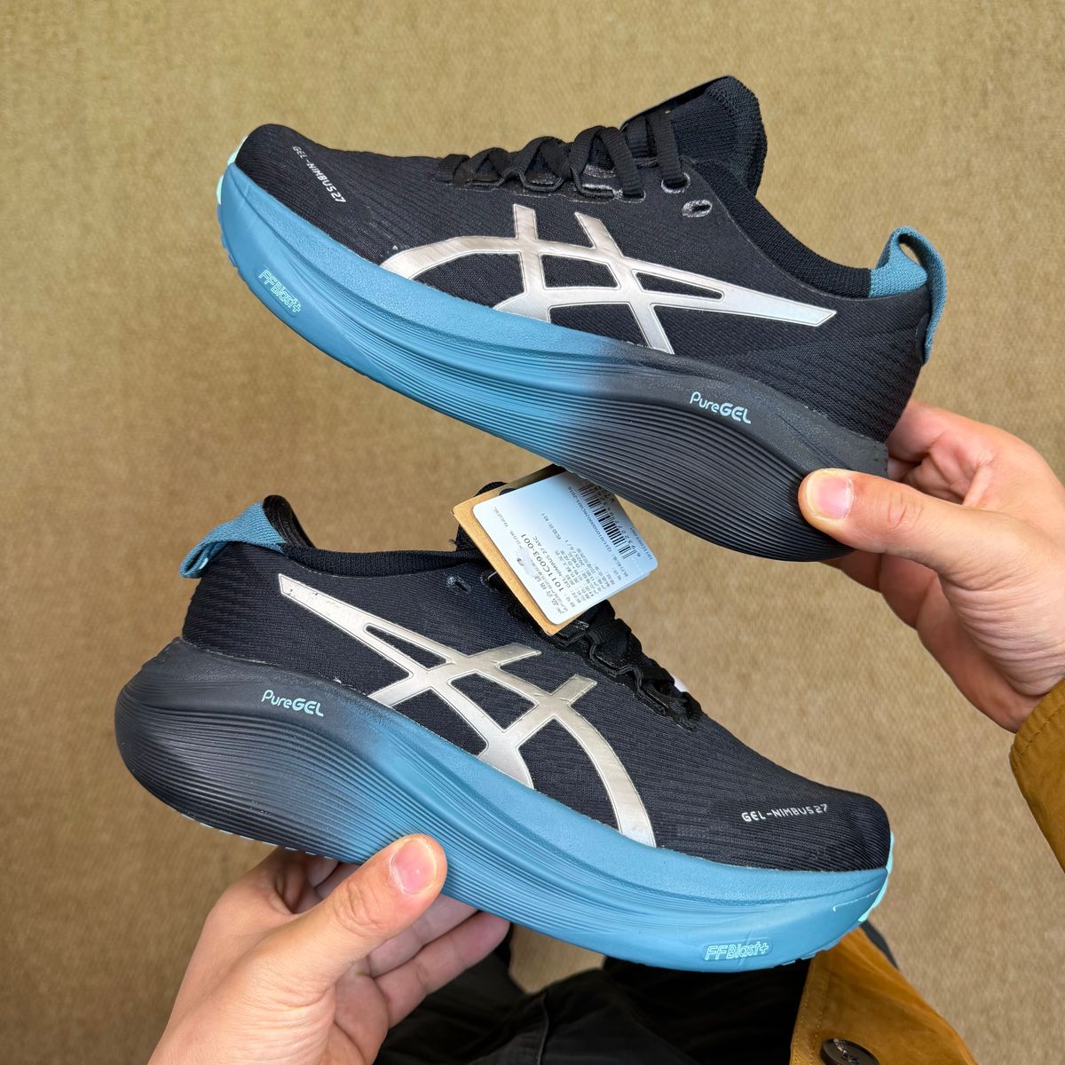 ASI_CS GEL-NIMBUS 27 – Black Blue