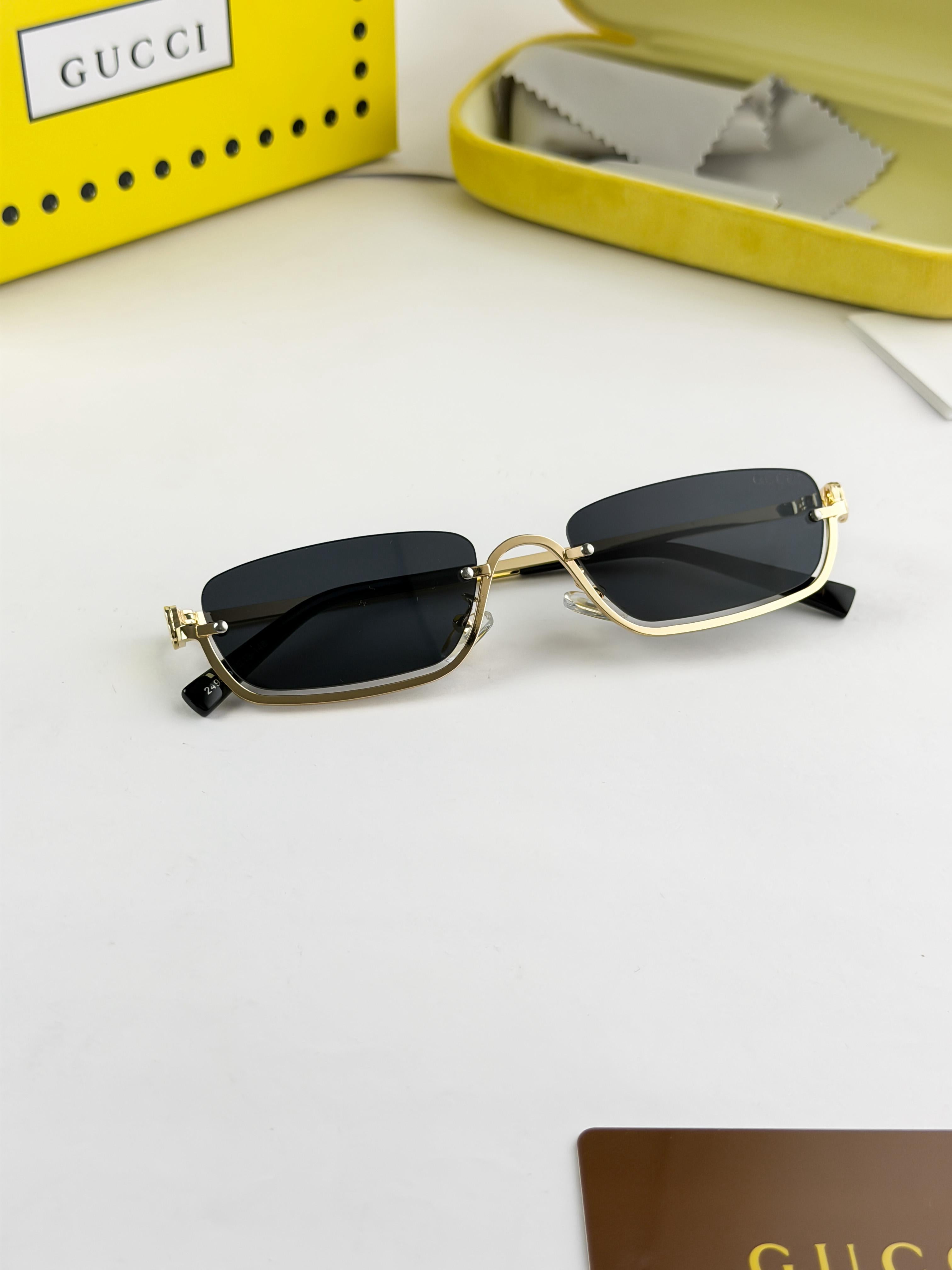 GU_CCI GOLD BLACK 2495 Celebrity Choice