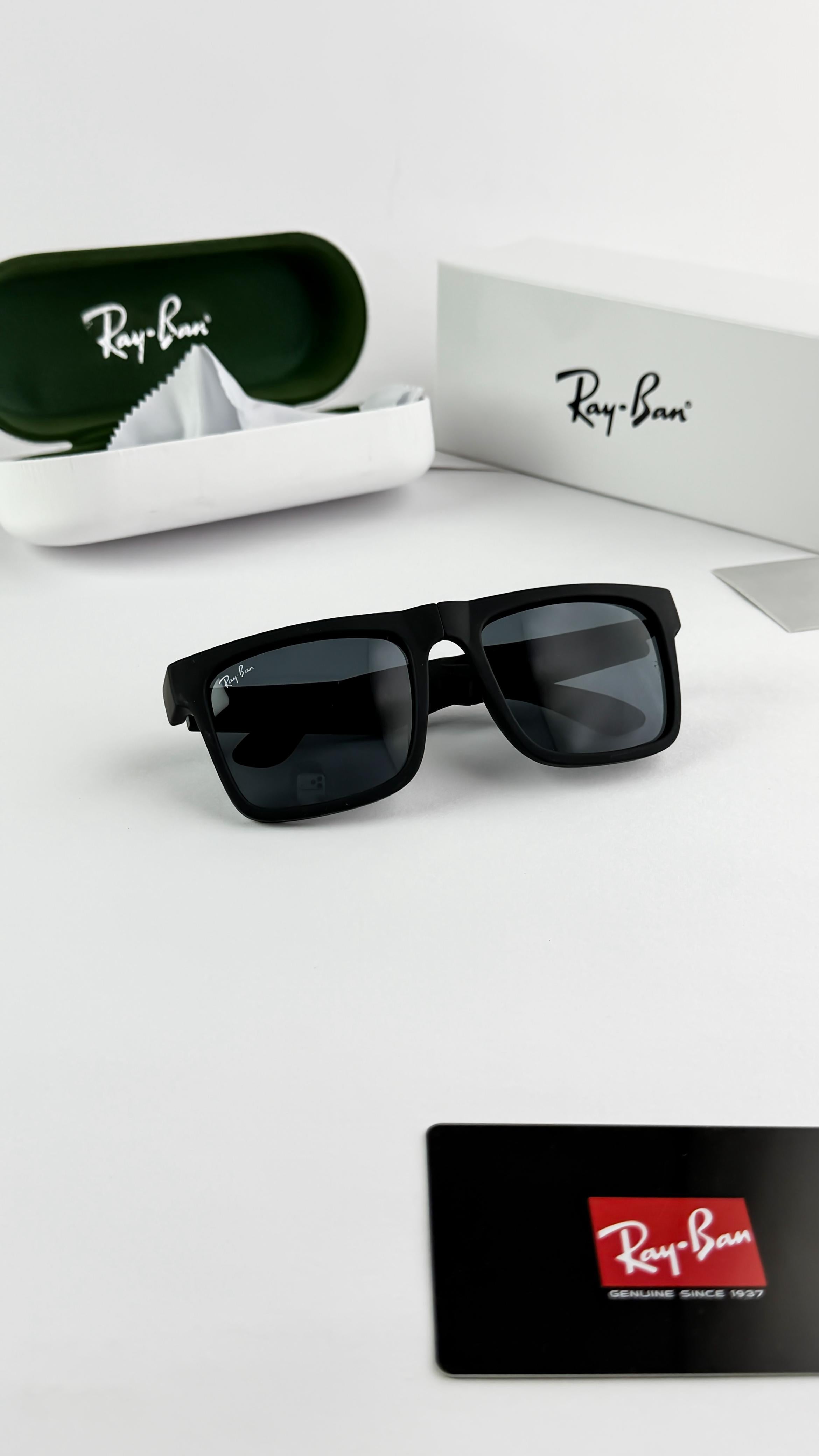 R_AYBAN BLACK FOLDABLE 4601