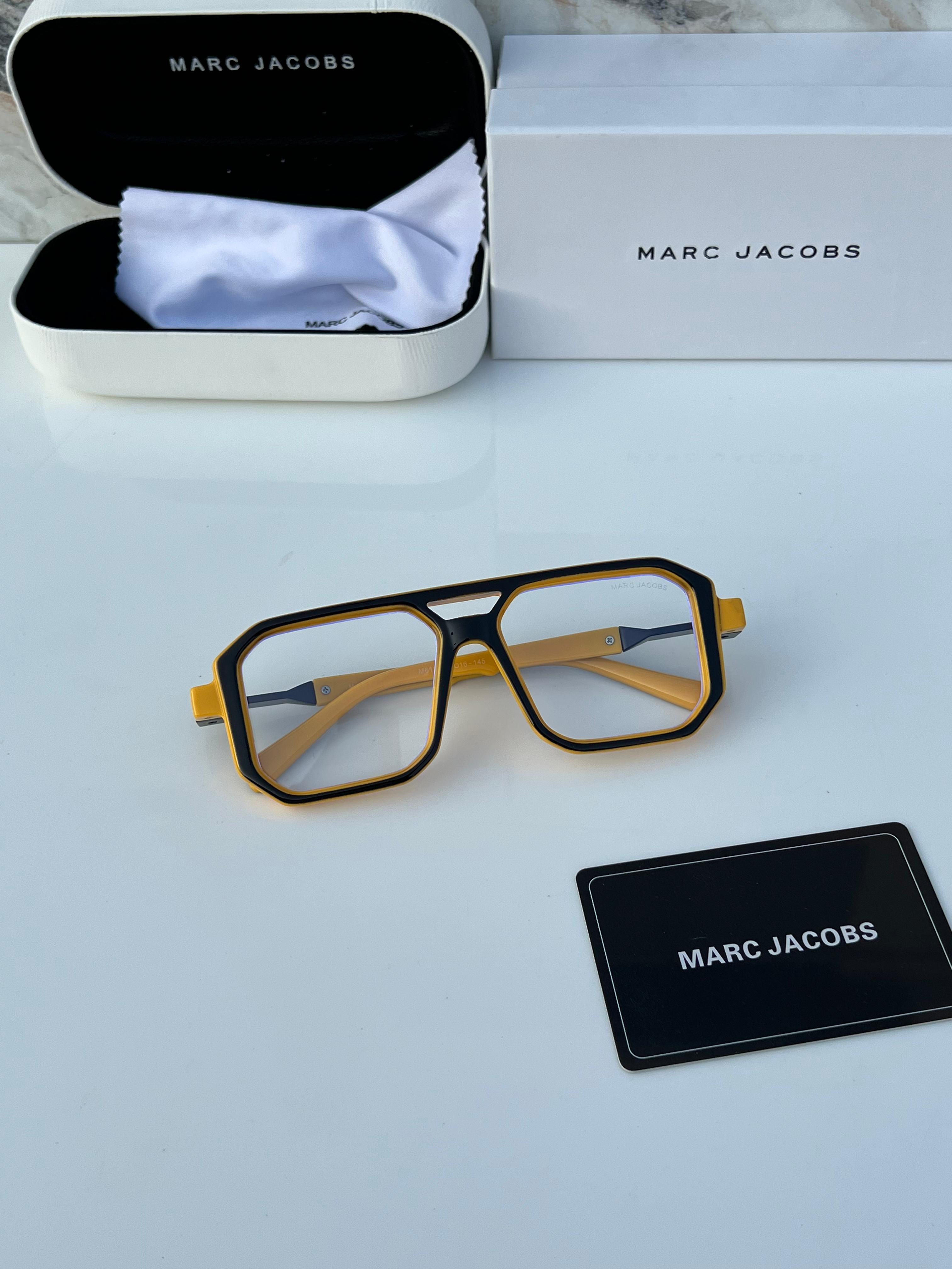 Ma_rc ja_cobs 6125 black yellow plano
