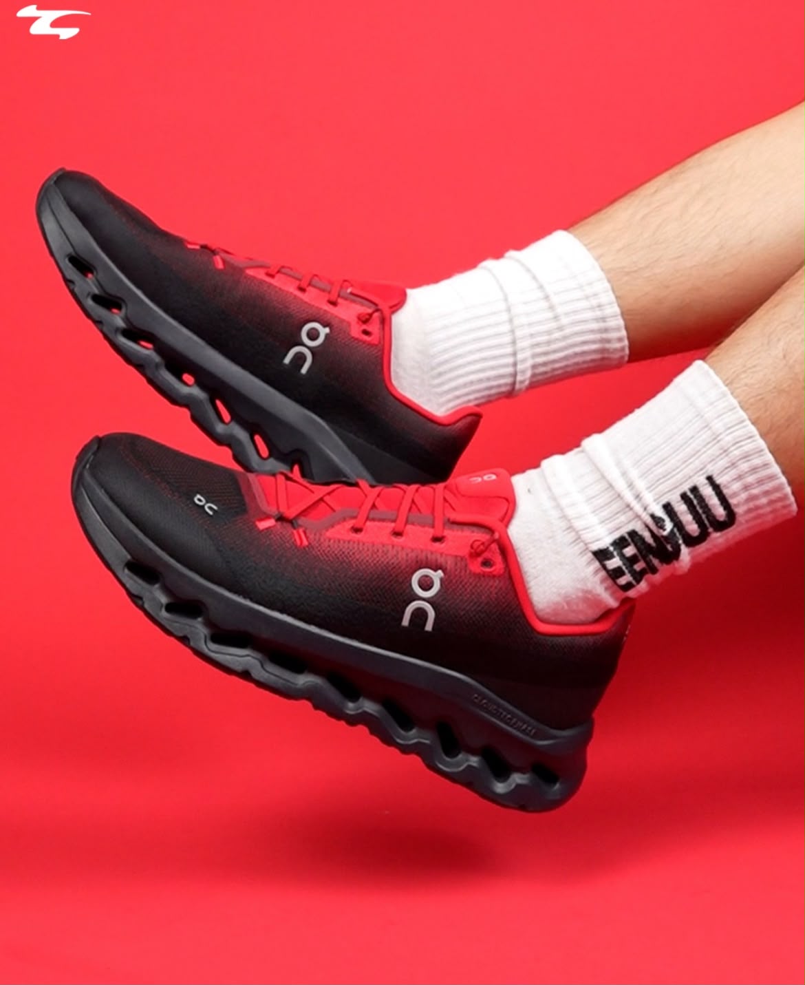 ON CLOU_D TILT BLACK RED