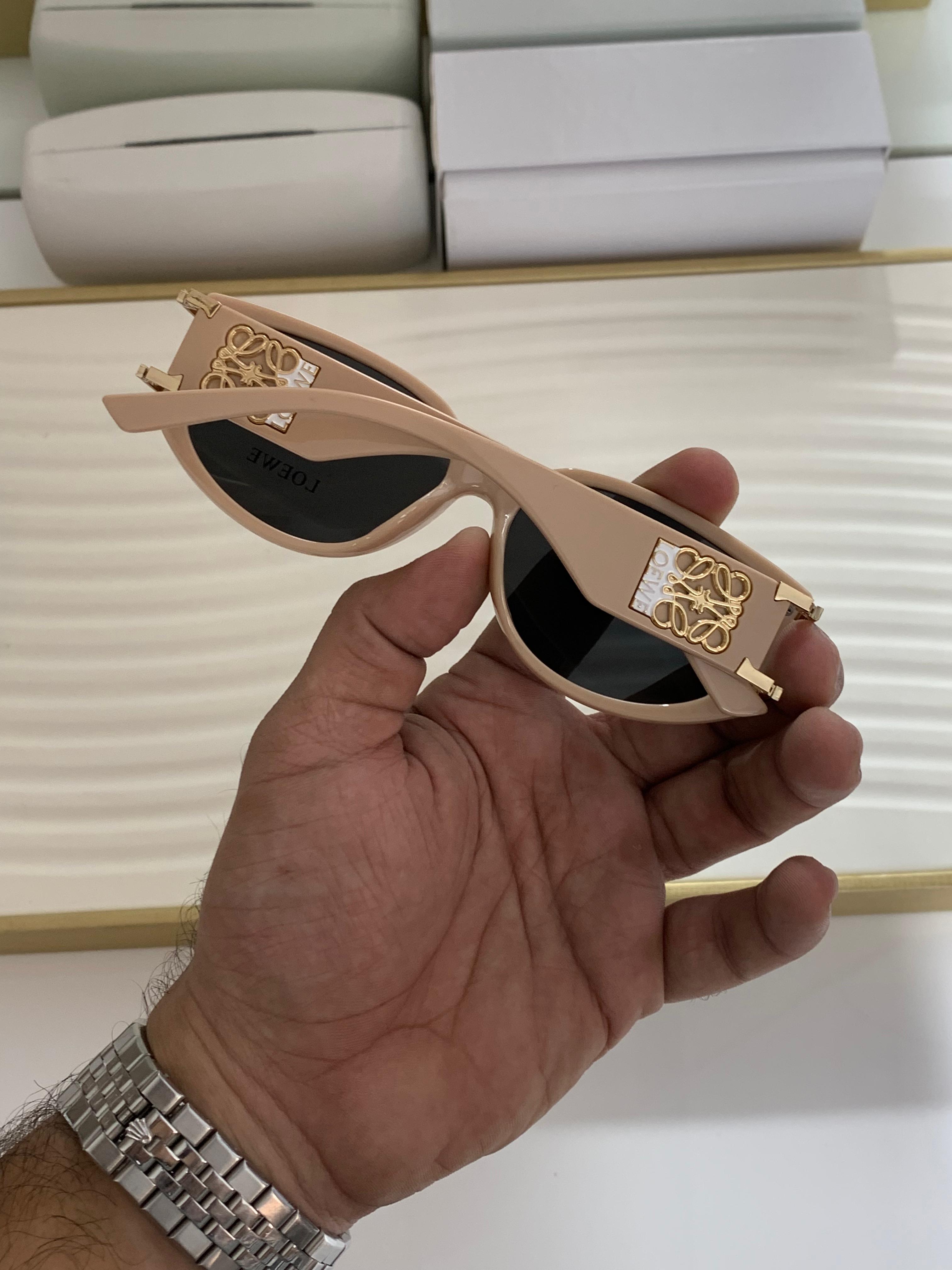 sunglass