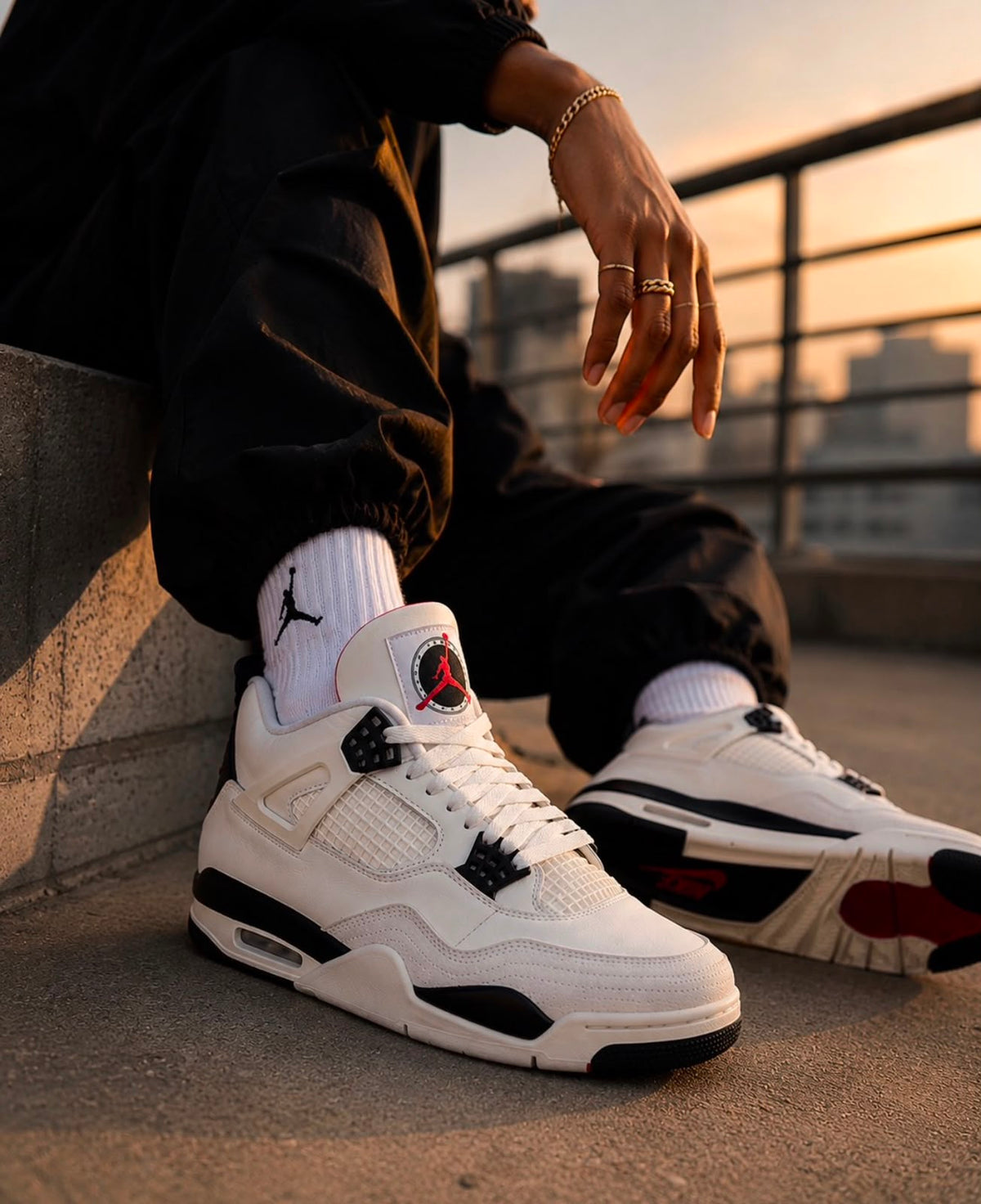 NIK_E AIR JORDAN RETRO 4 FIGHT CLUB