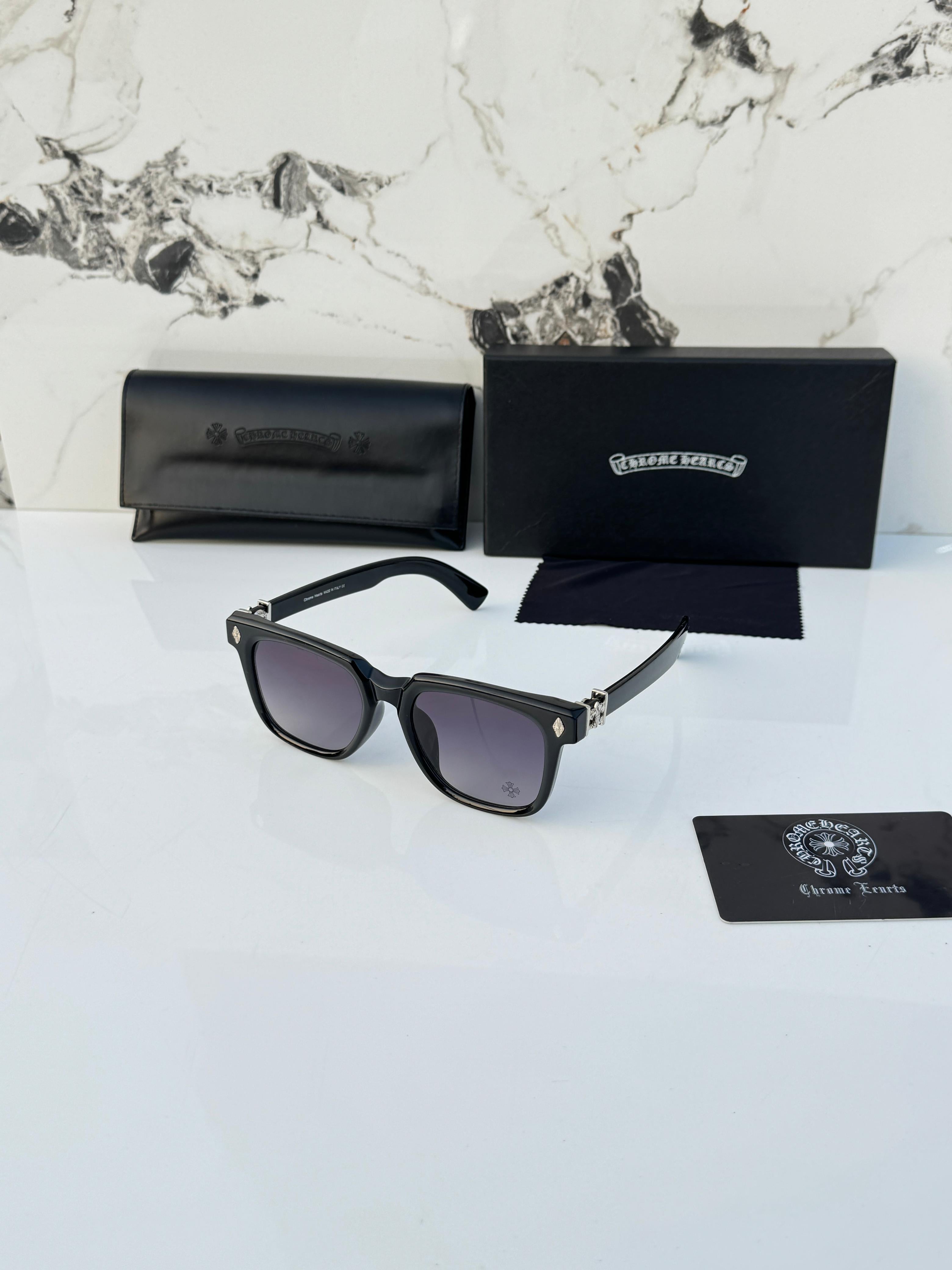 Chro__me heart 20470 black shaded