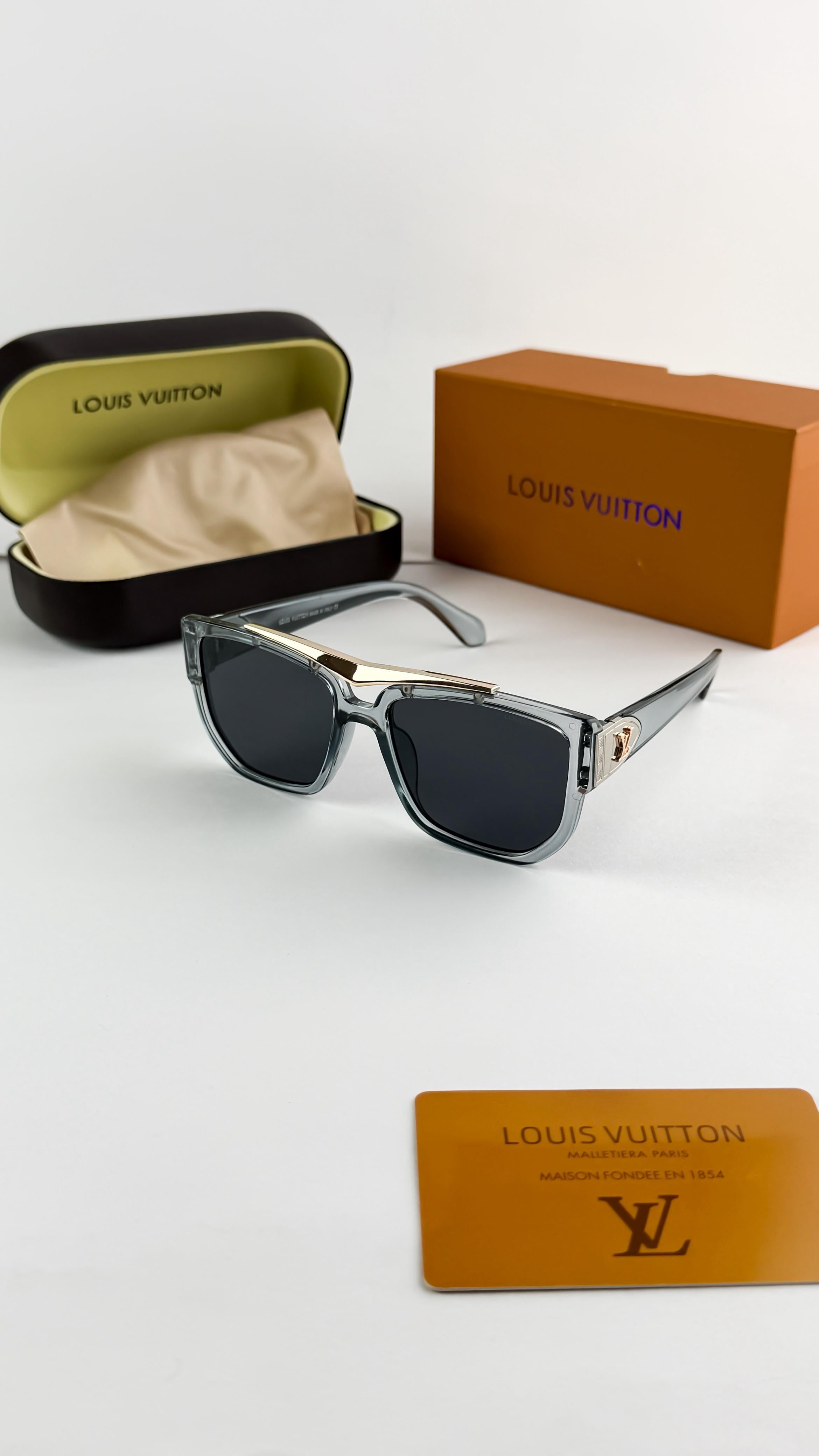 sunglass