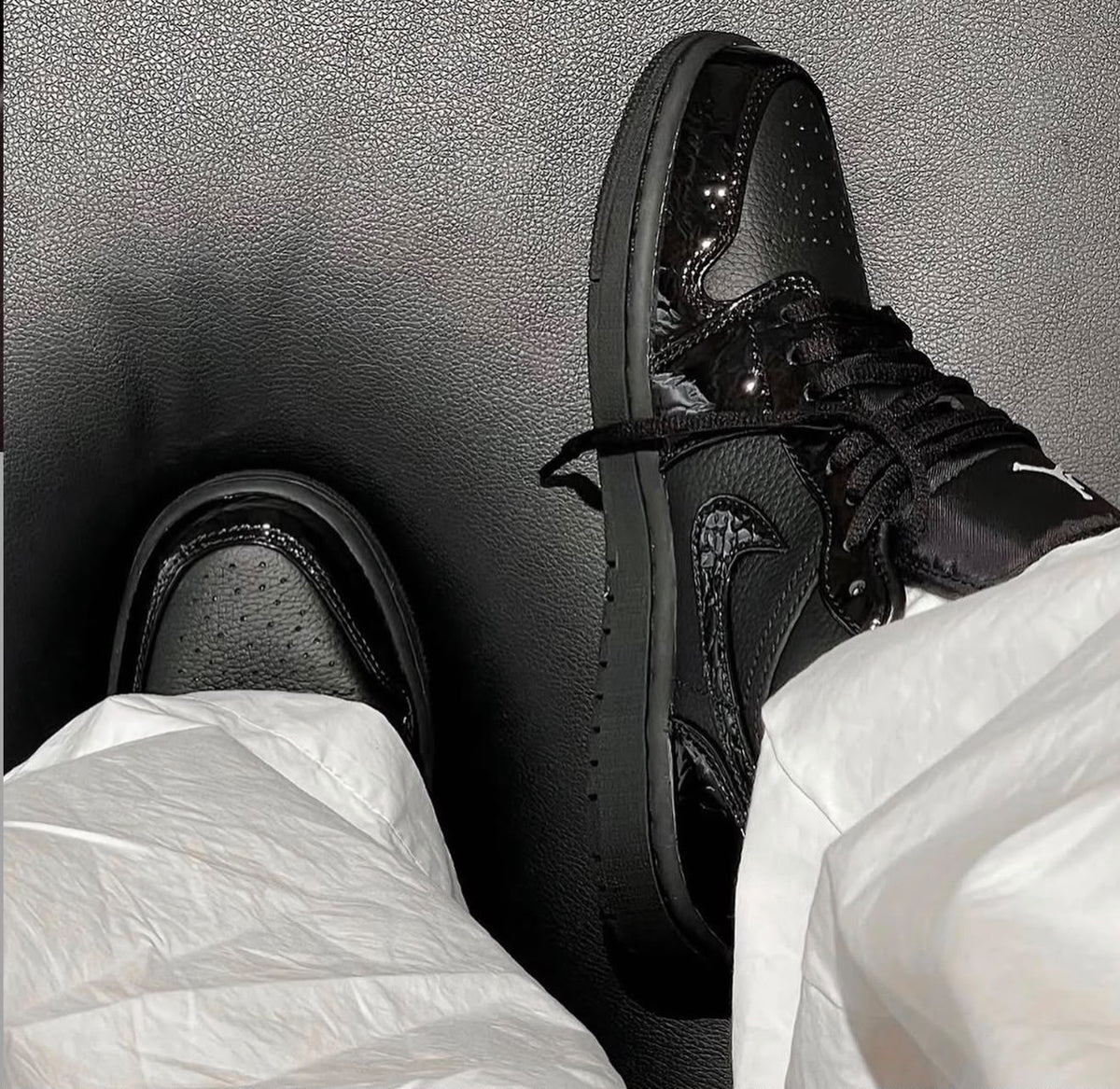 NIK_E AIR JORDAN 1 LOW BLACK CROC