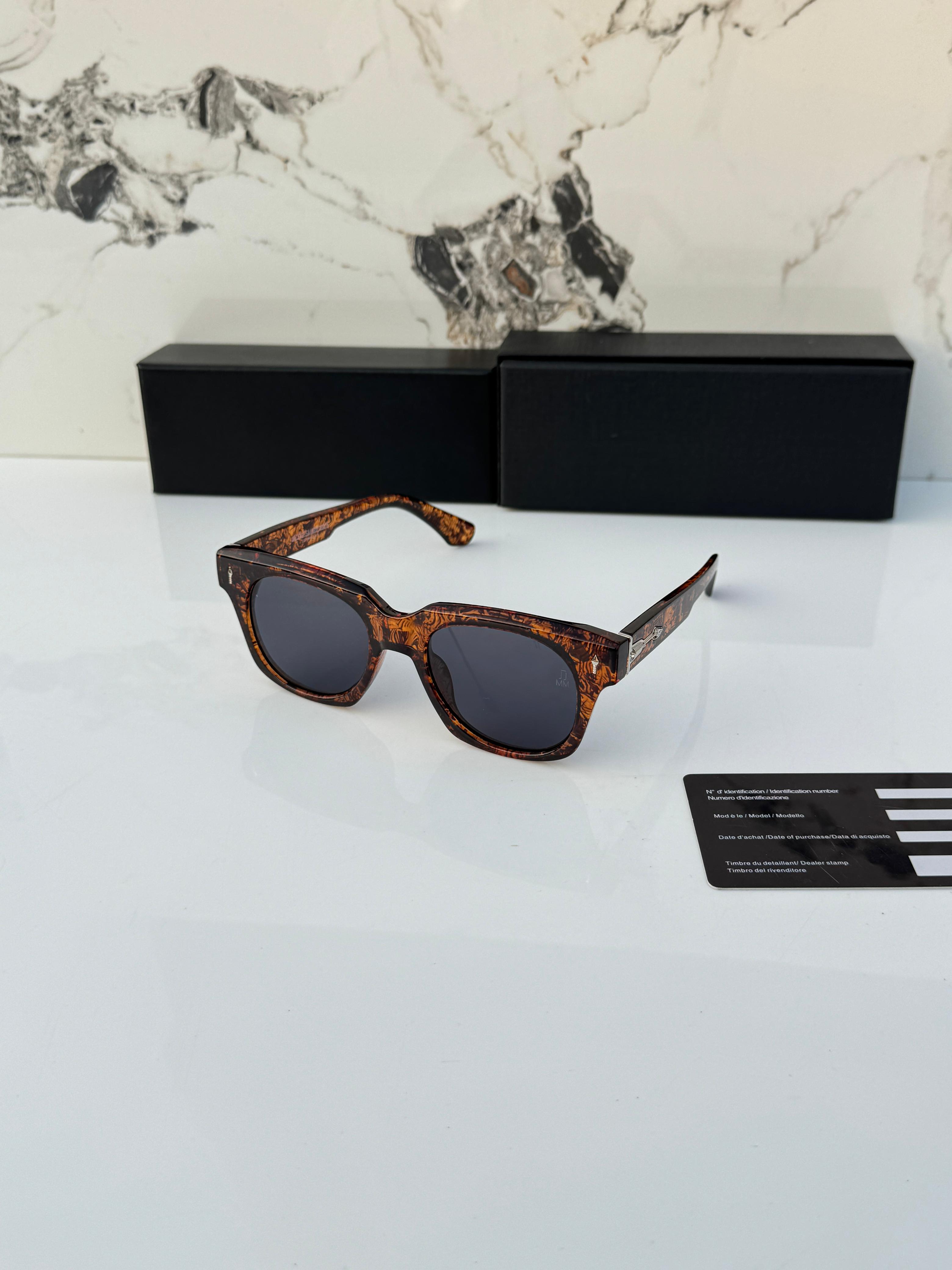 Jacq_ues marie mage 56642 tiger black