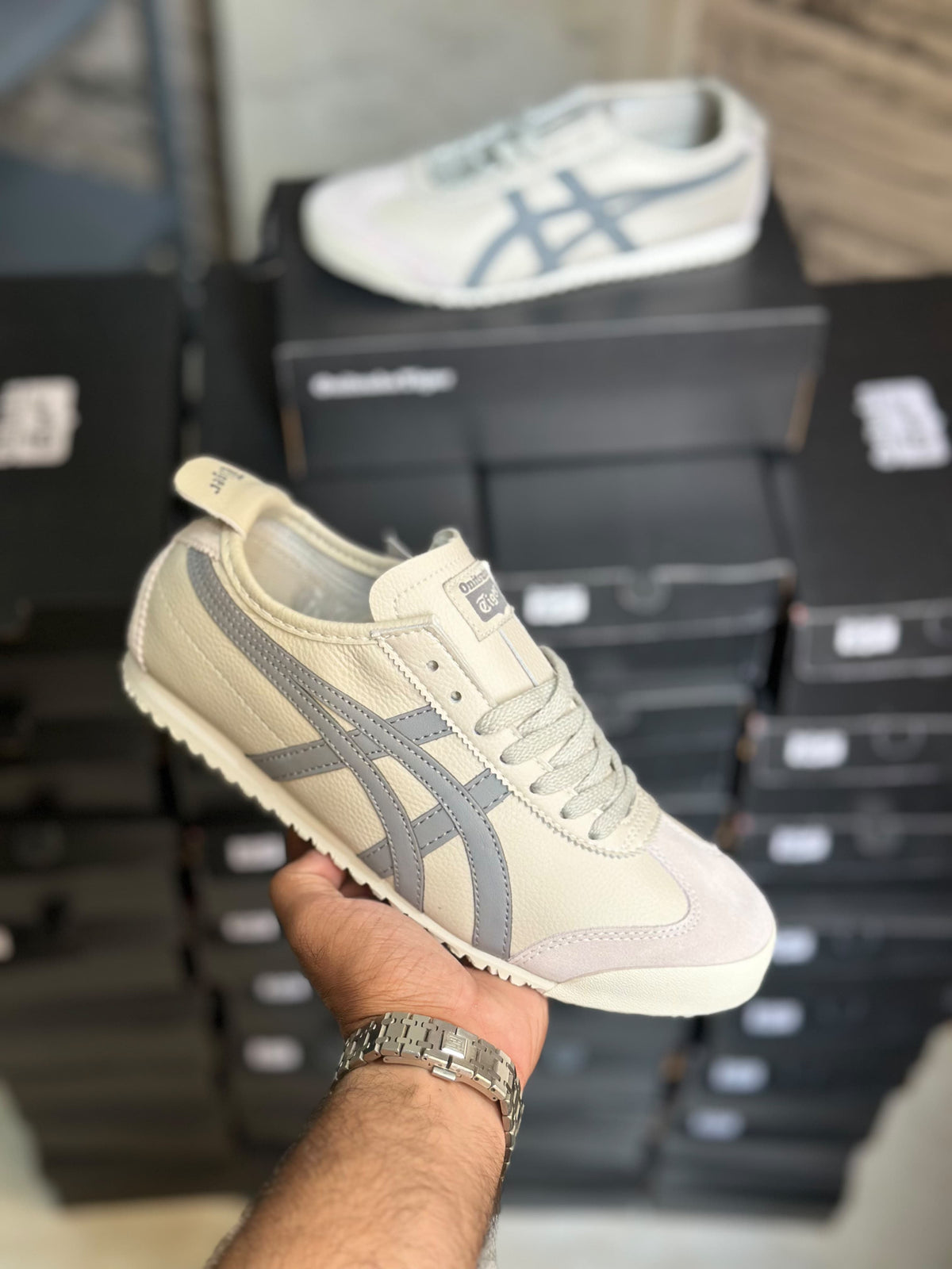 Onitsuk_ka Tiger Mexico 66 Leather Grey
