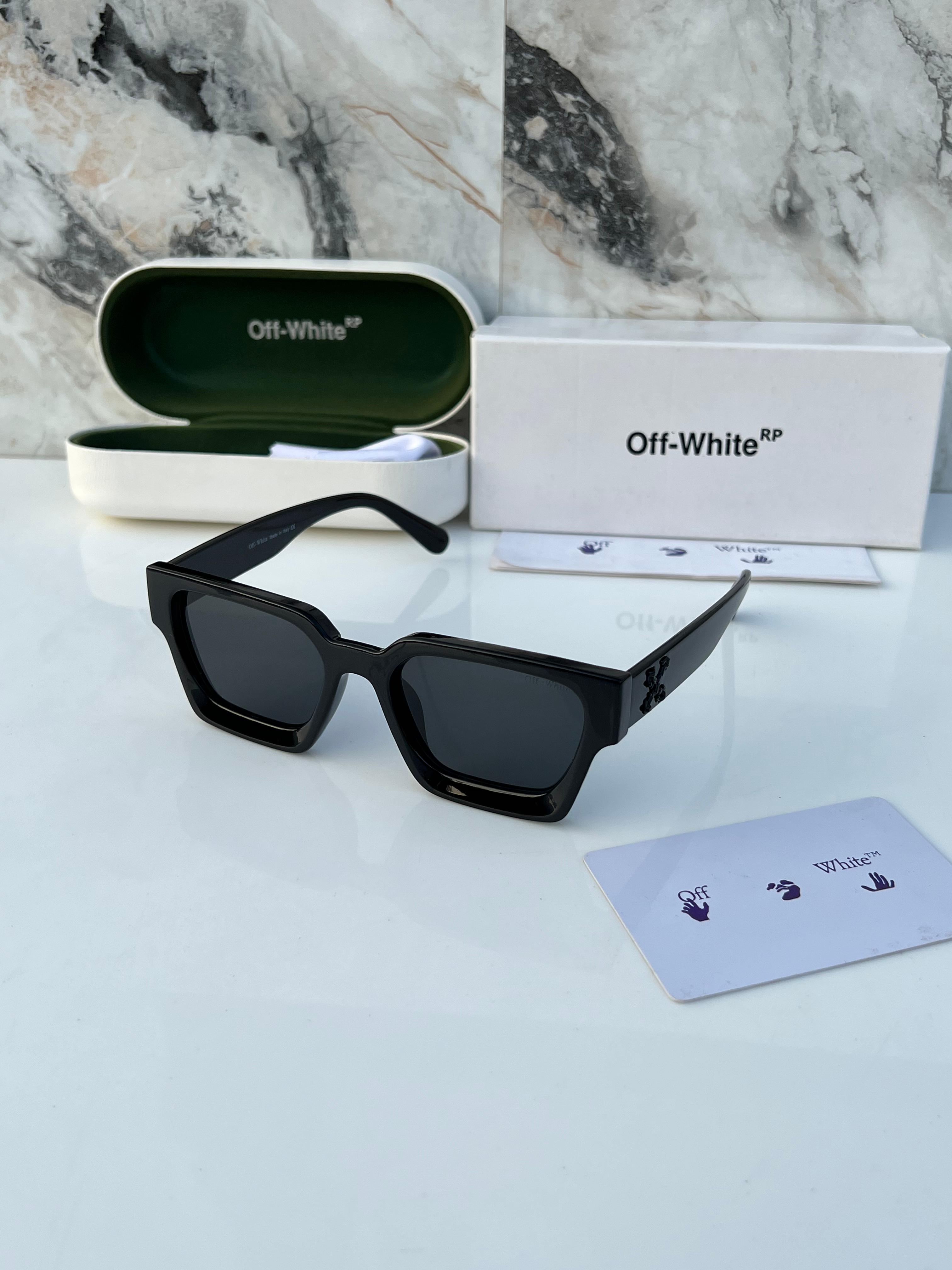 Off white full black