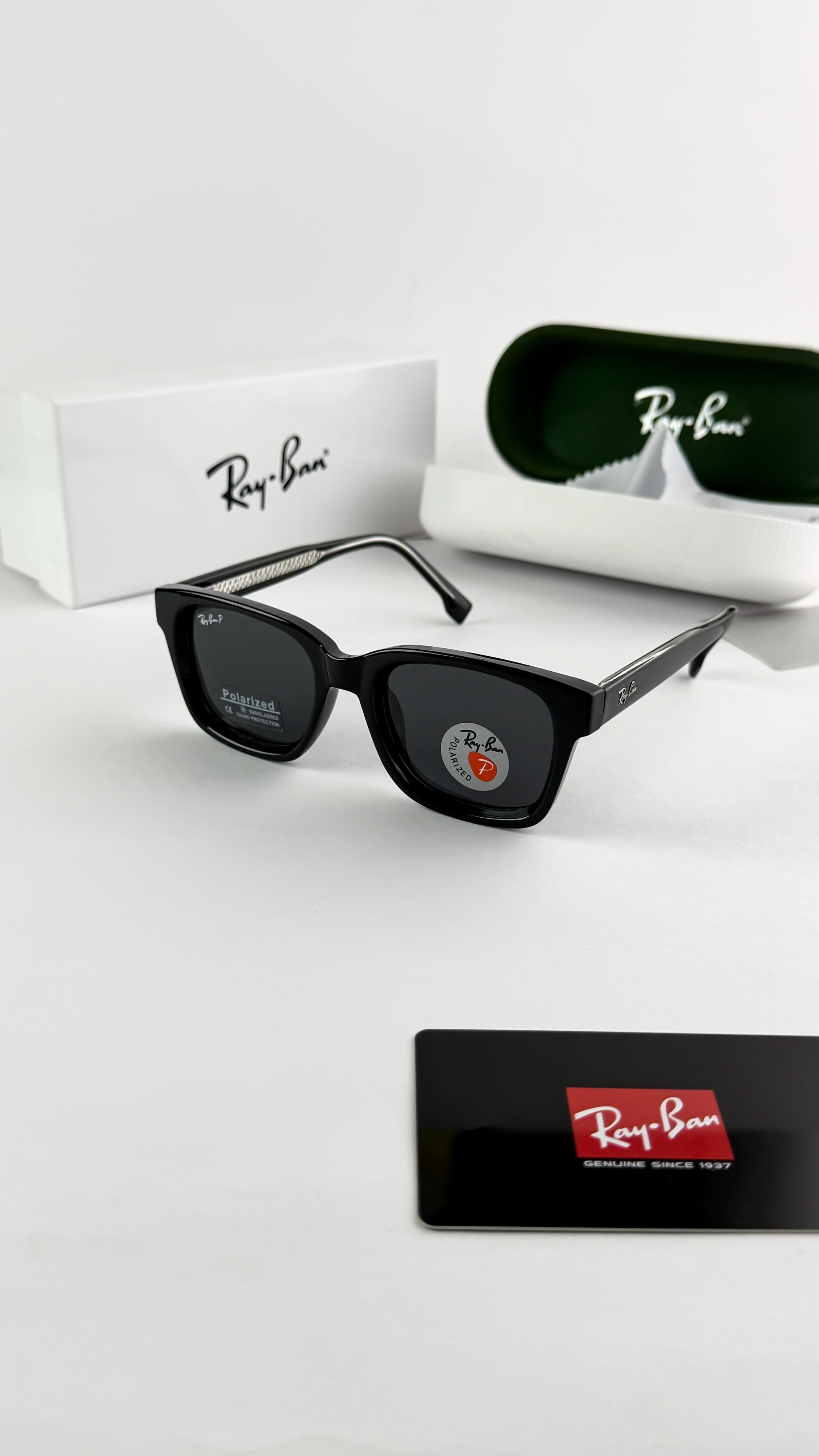 sunglass