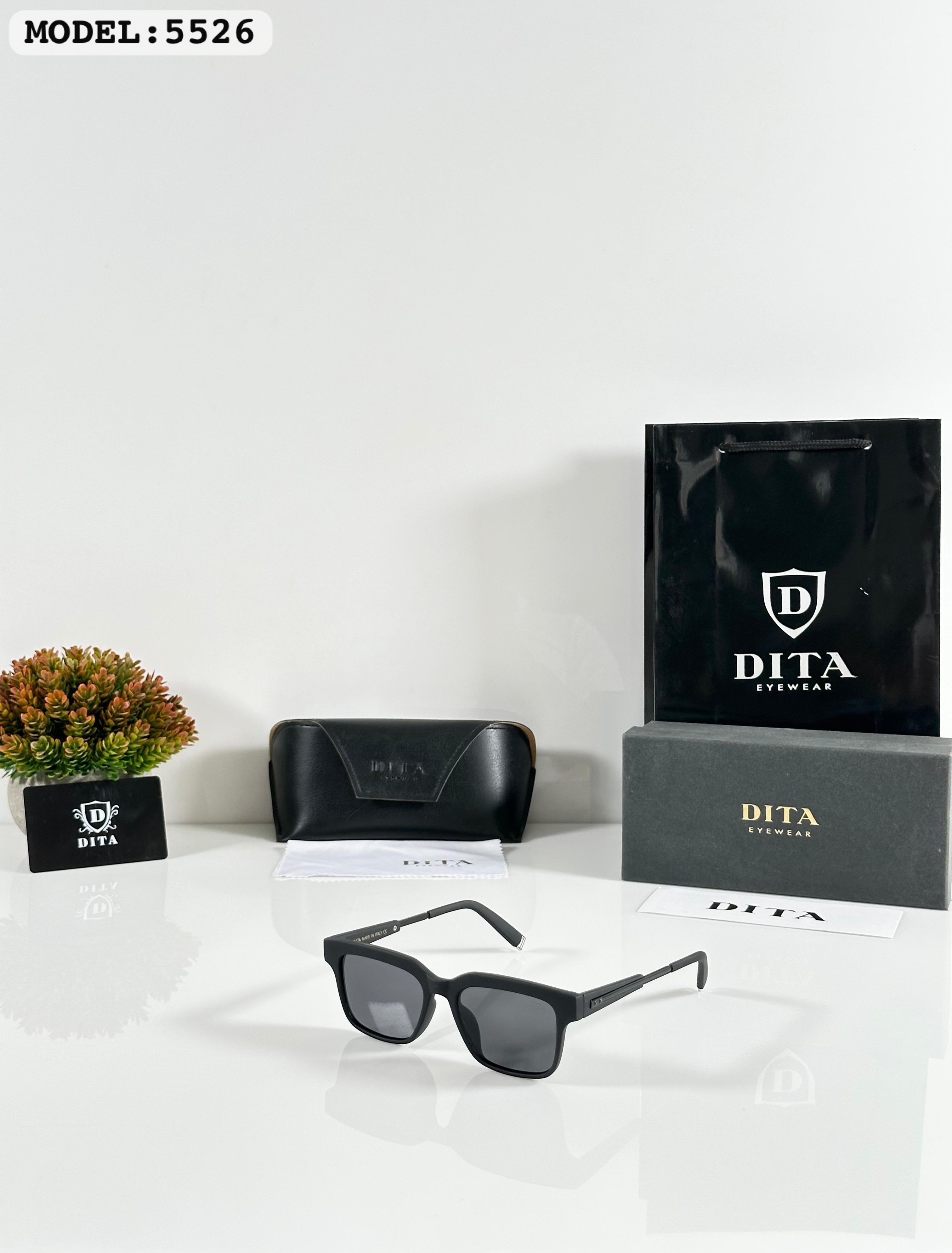 DIT_A 5526 BLACK*