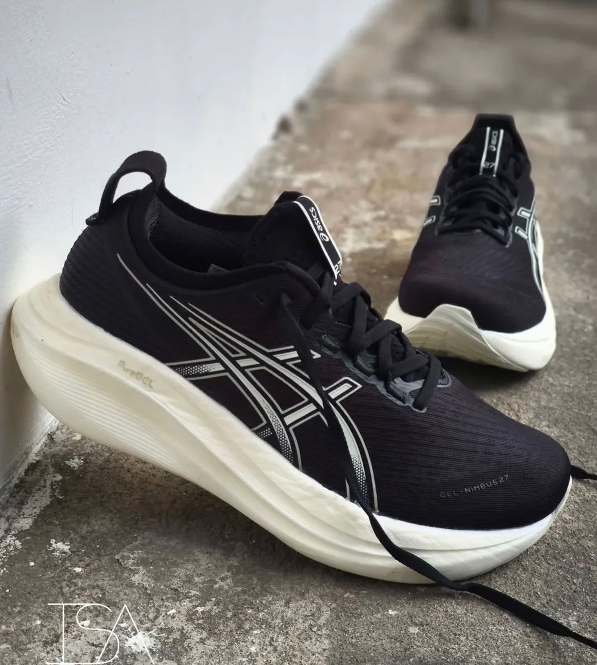 Asi_cs gel nimbus 27 black cream