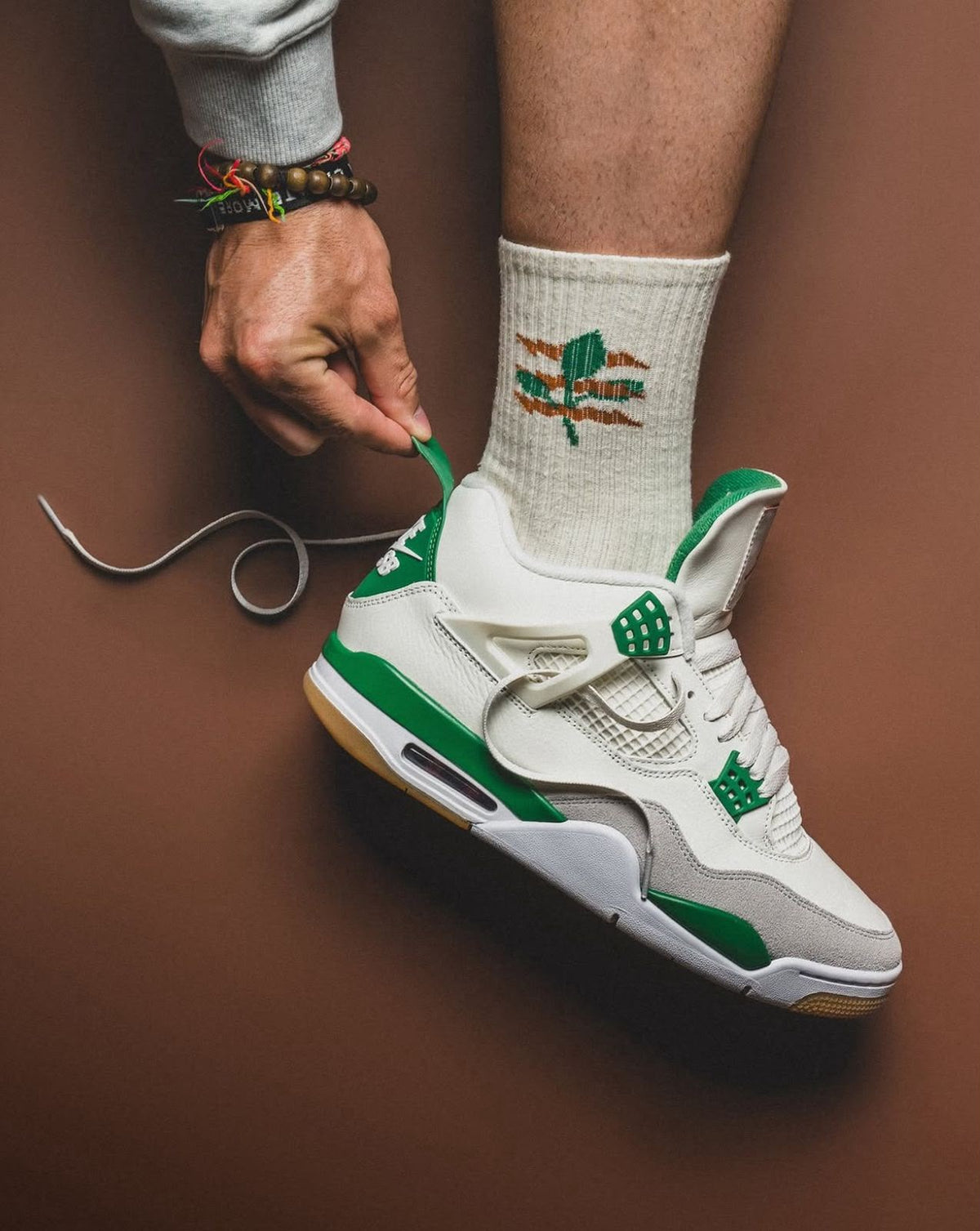 NIK_E AIR JORDAN 4 PINE GREEN