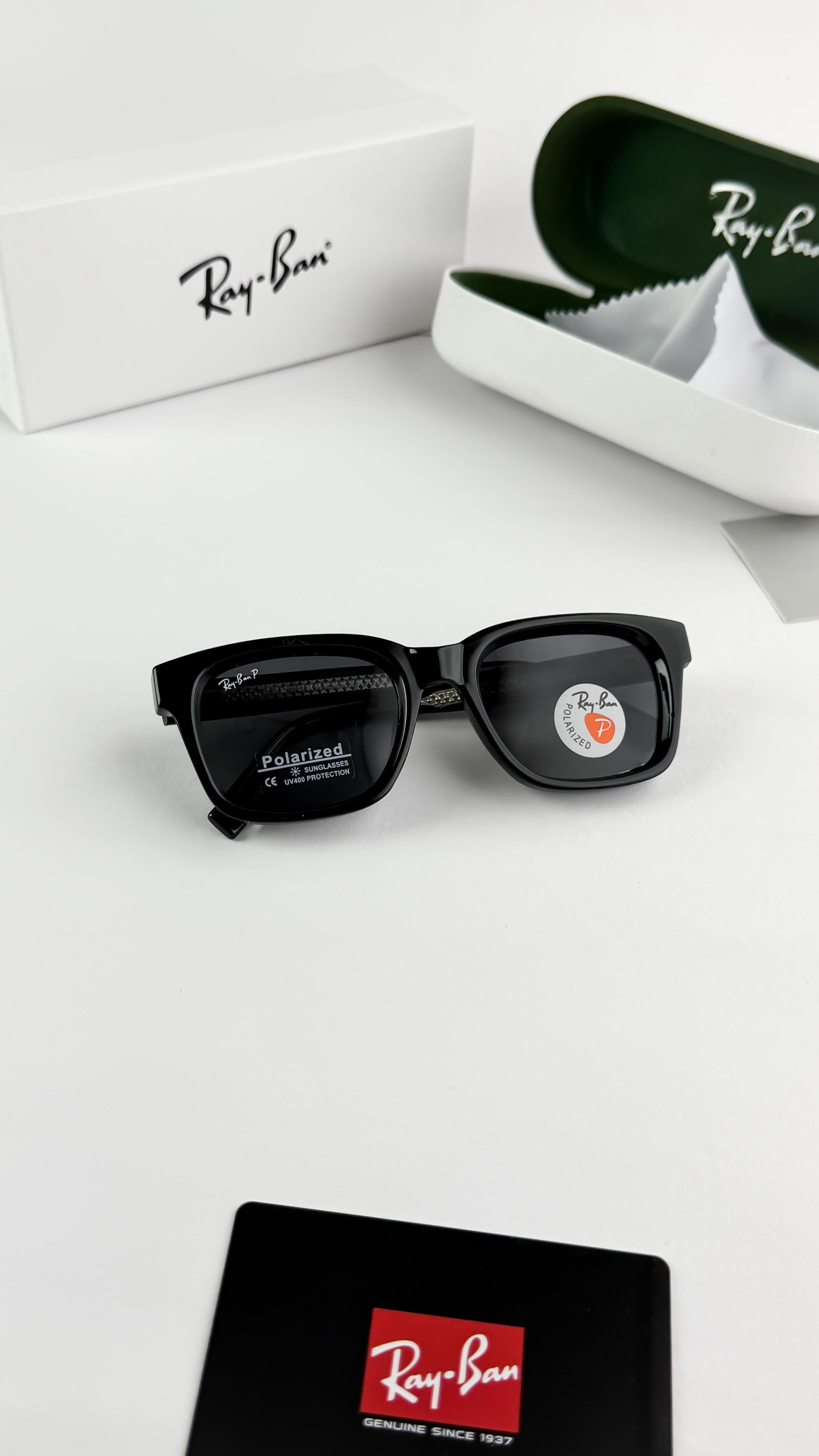 sunglass