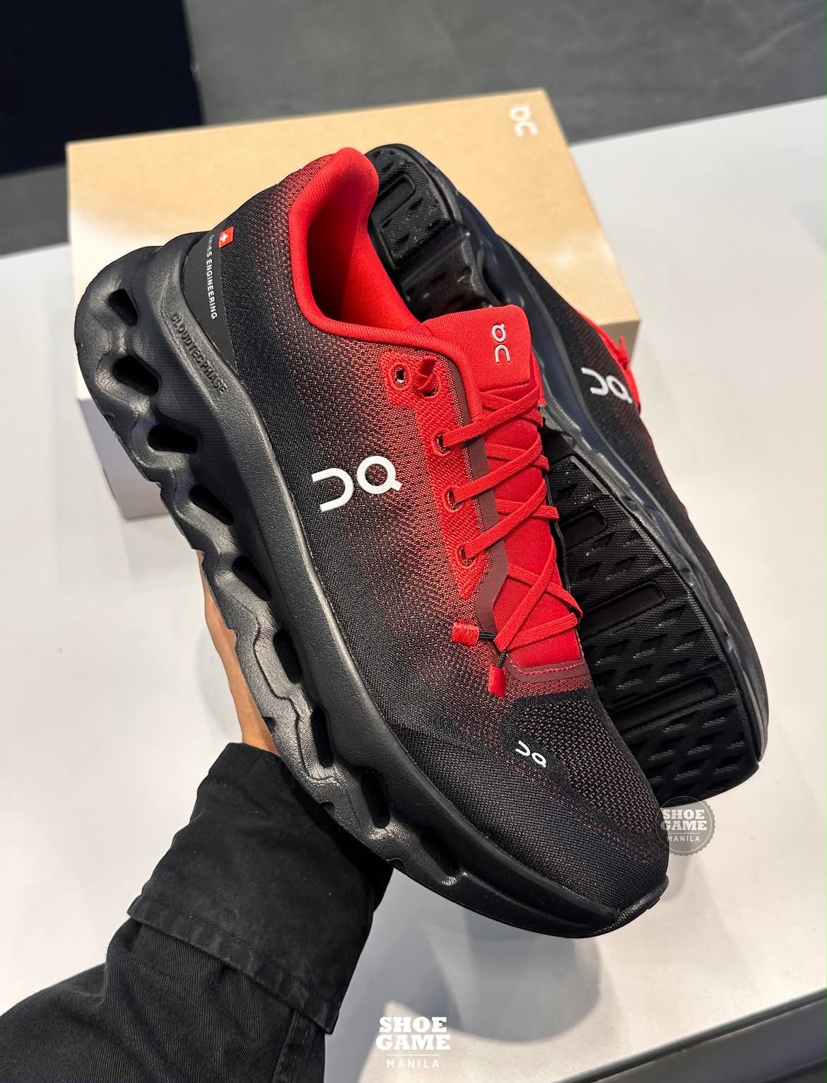 ON CLOU_D TILT BLACK RED