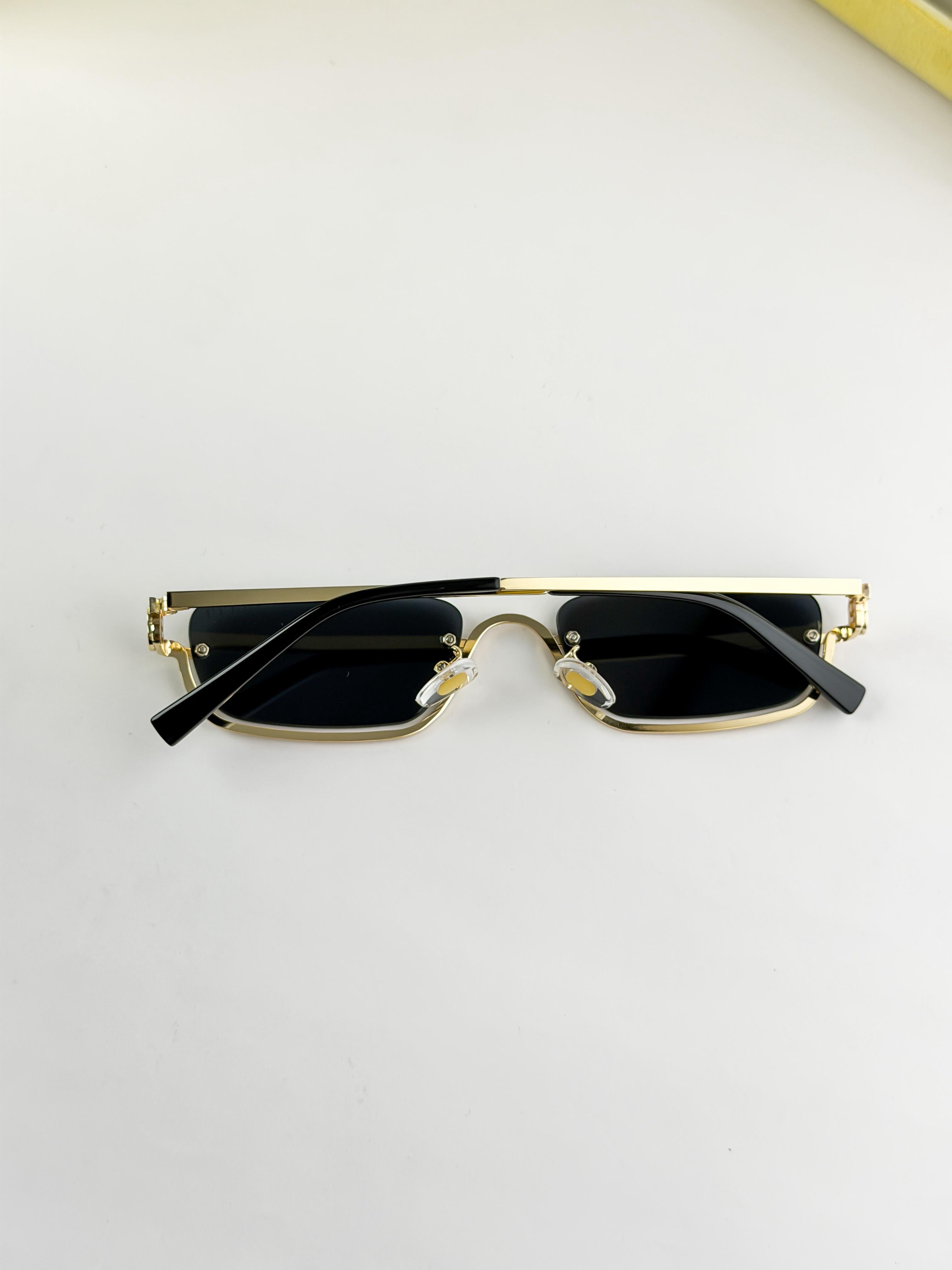 GU_CCI GOLD BLACK 2495 Celebrity Choice