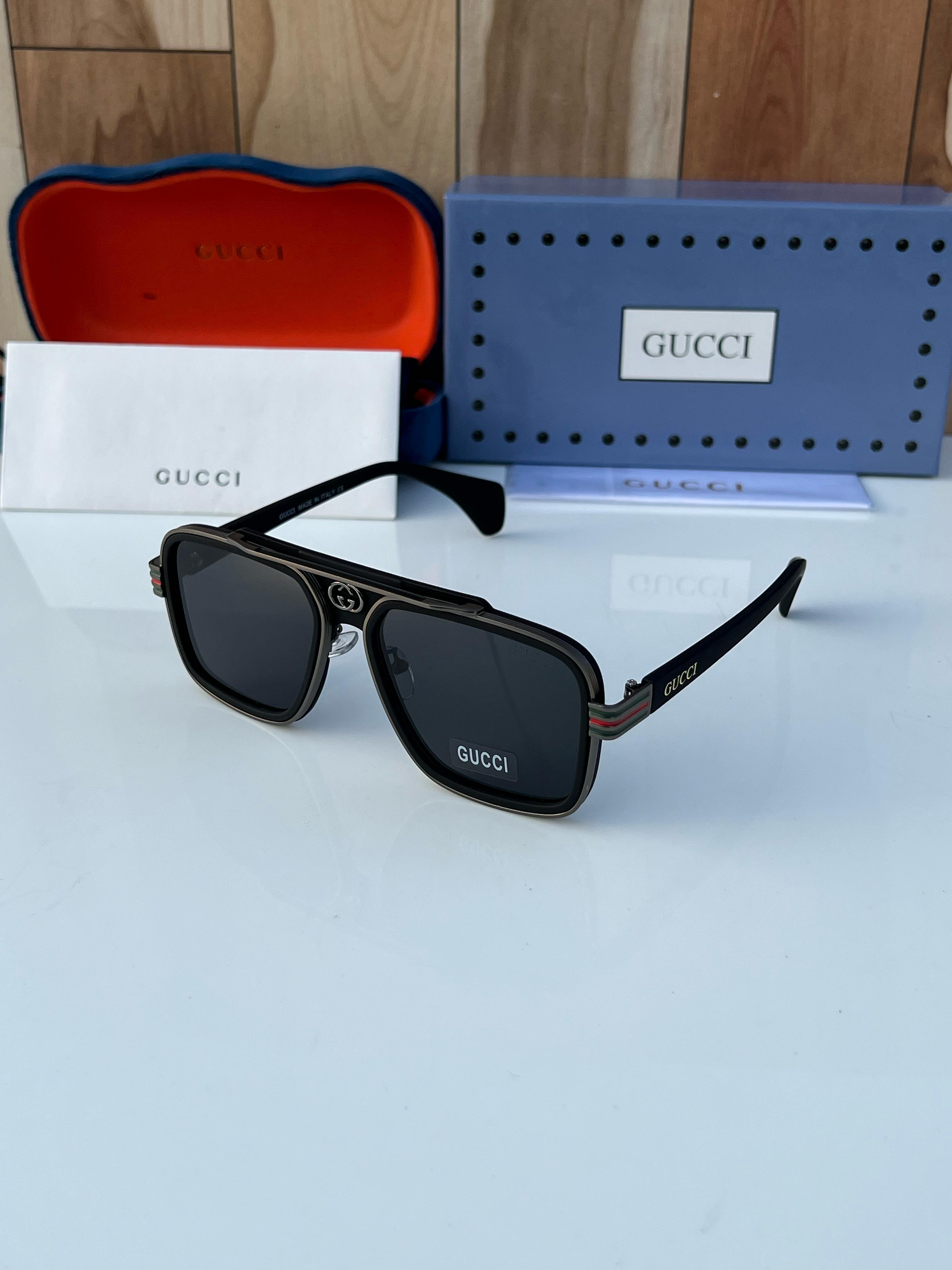 Gu_cci 1295 black