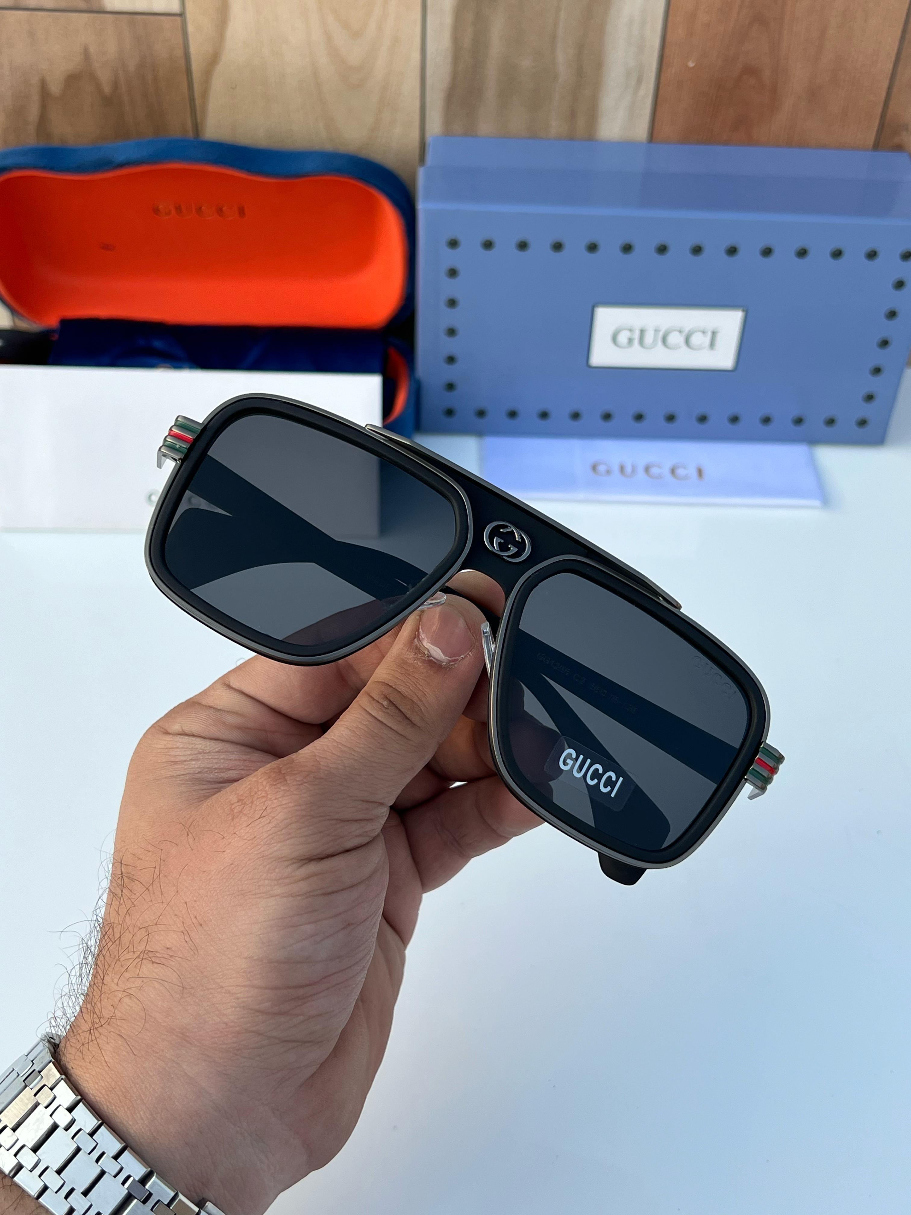 Gu_cci 1295 black