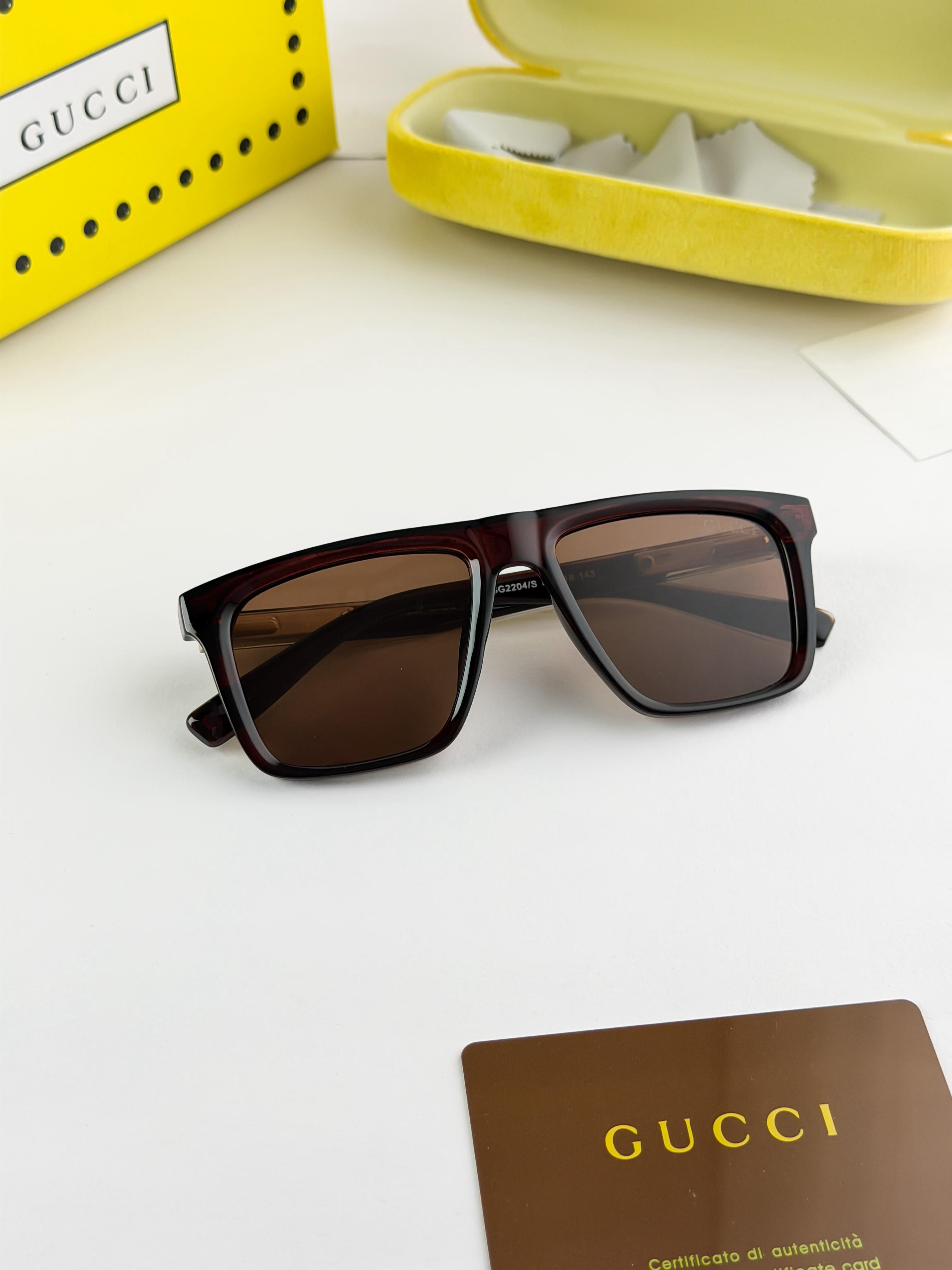 GU_CCI CHOCOLATE BROWN 2204