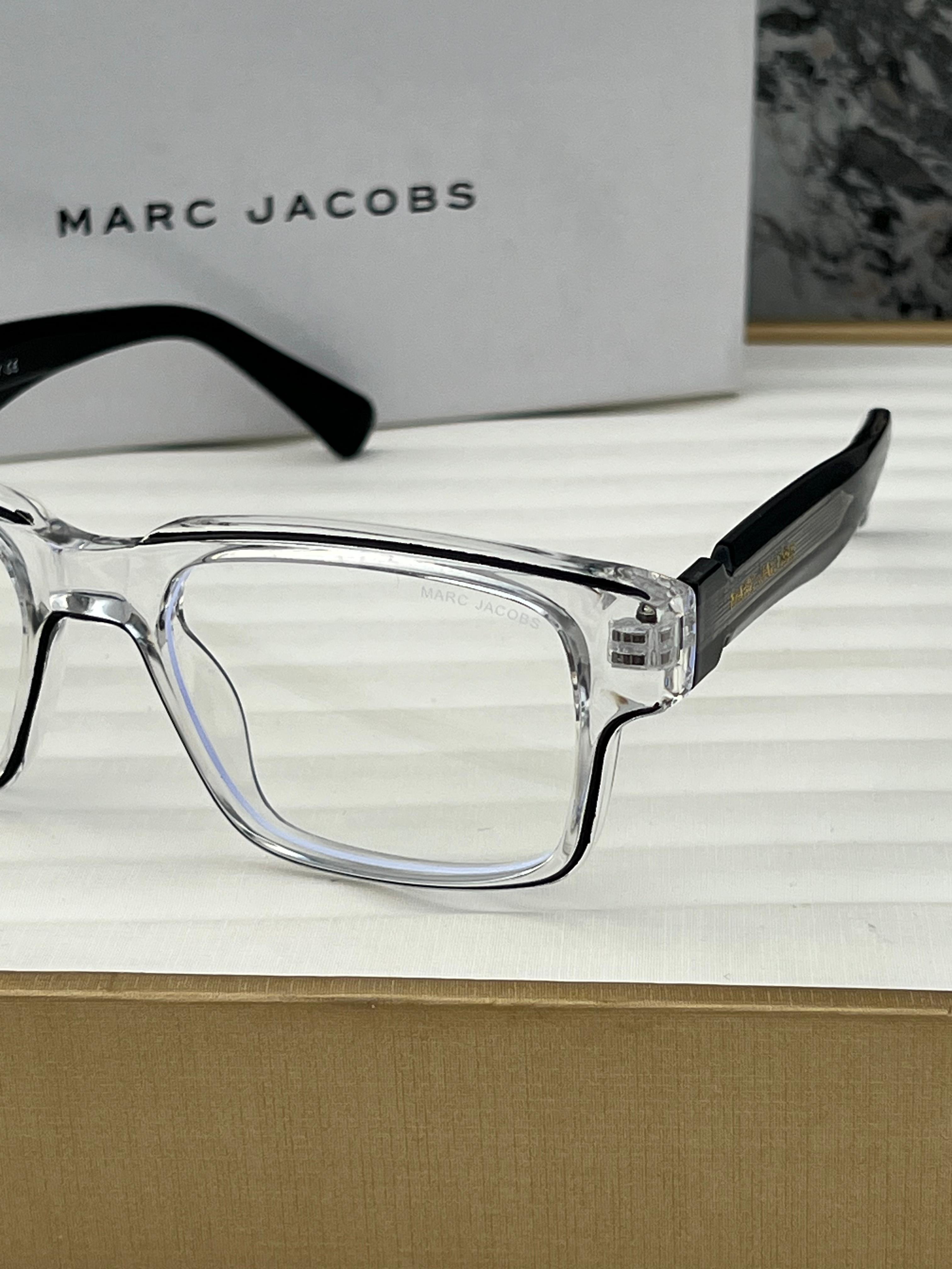 M_arc ja_cobs 1117 transparent plano